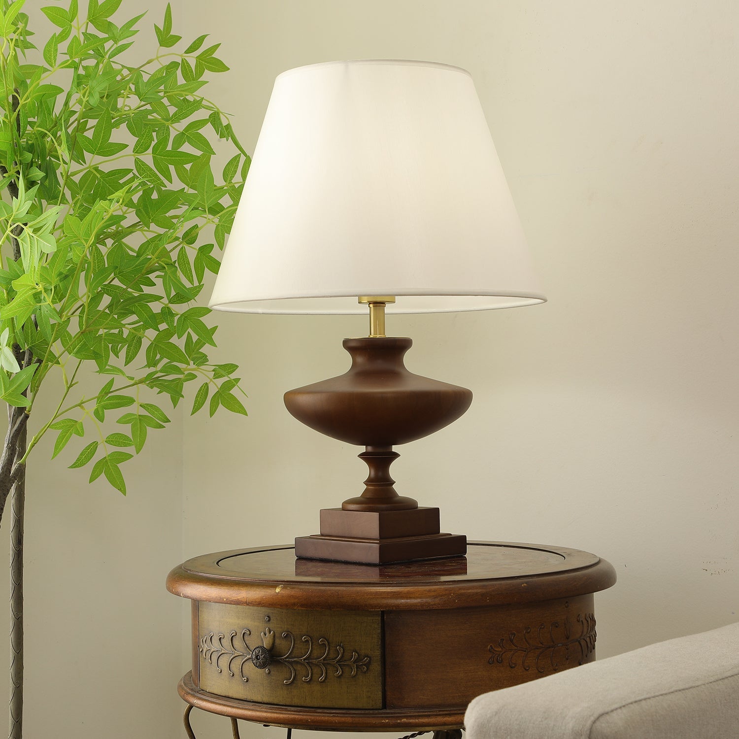 lucas-luminary-table-lamp-anzaz-Black & White-5