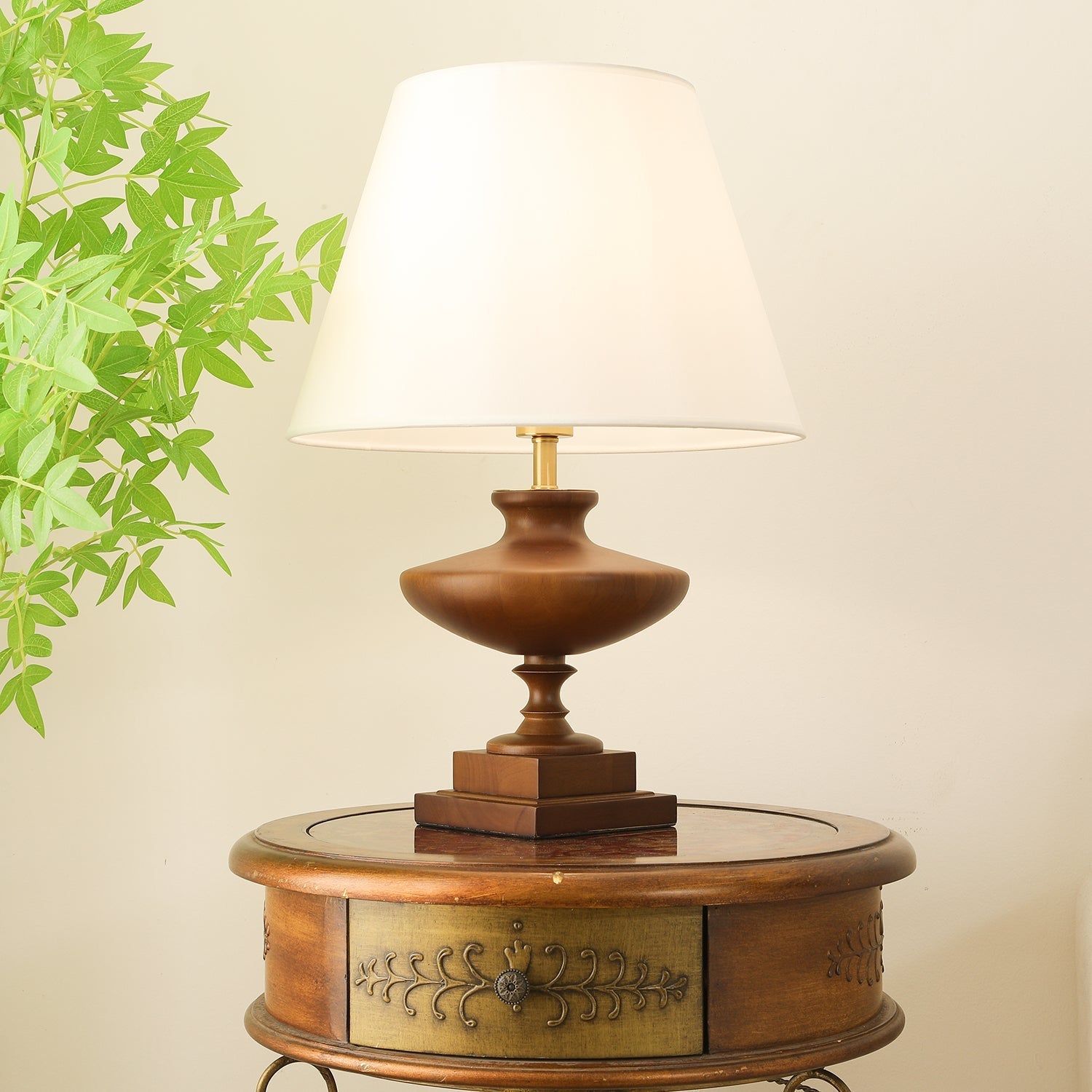 lucas-luminary-table-lamp-anzaz--10
