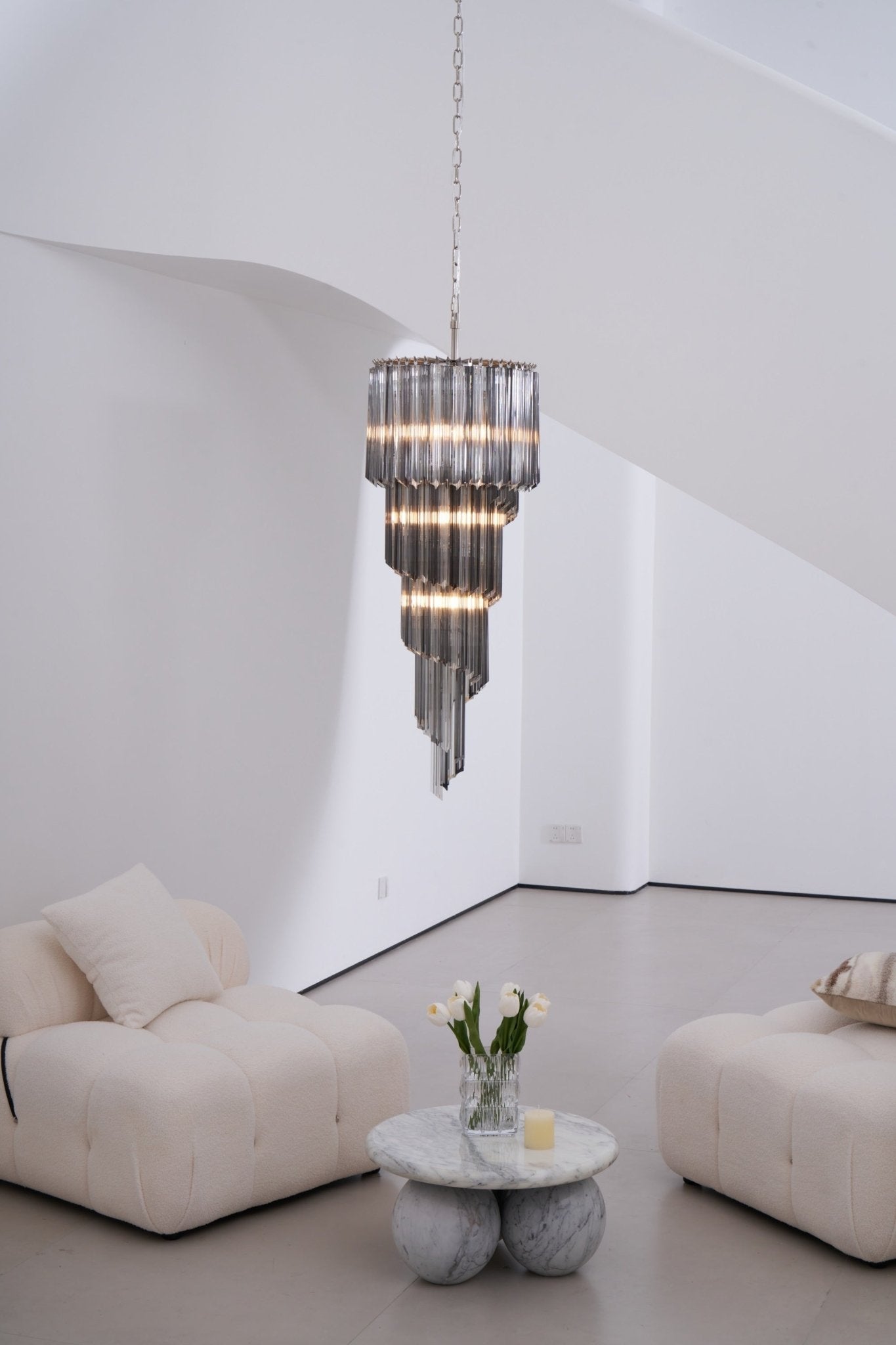 lucente-noir-spiral-chandelier-anzaz--36
