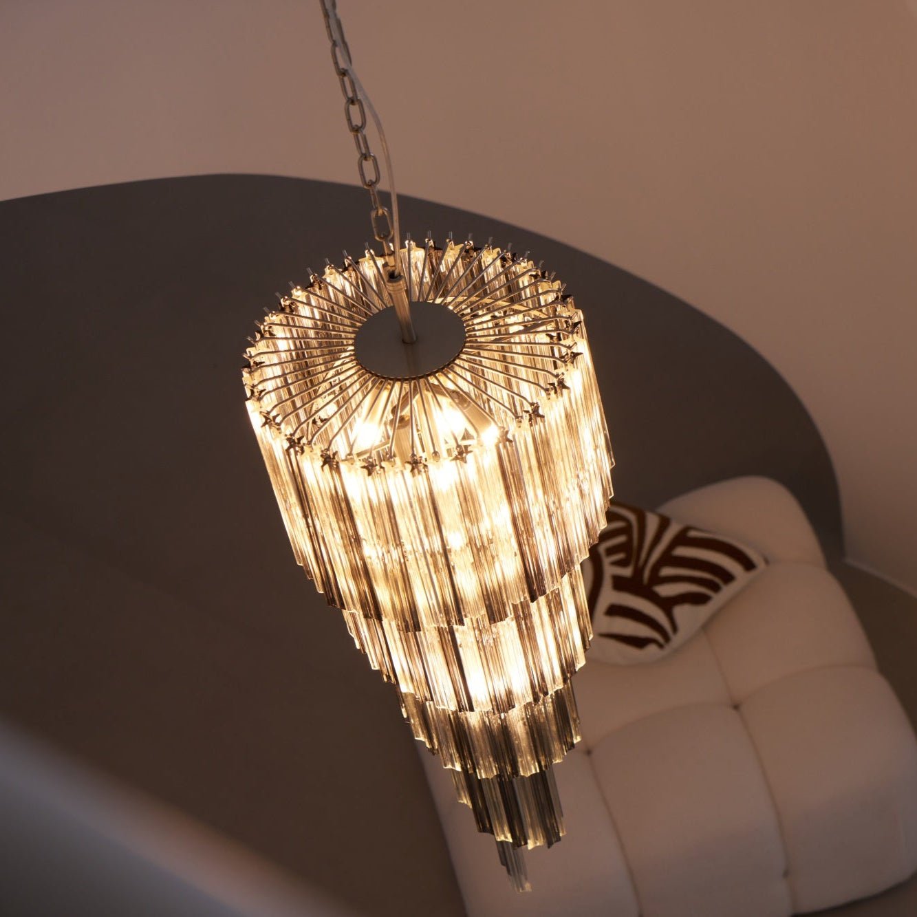 lucente-noir-spiral-chandelier-anzaz--18