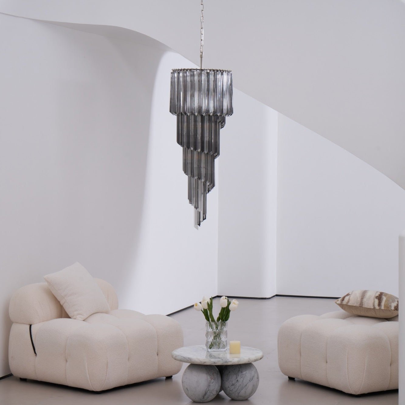 lucente-noir-spiral-chandelier-anzaz--38