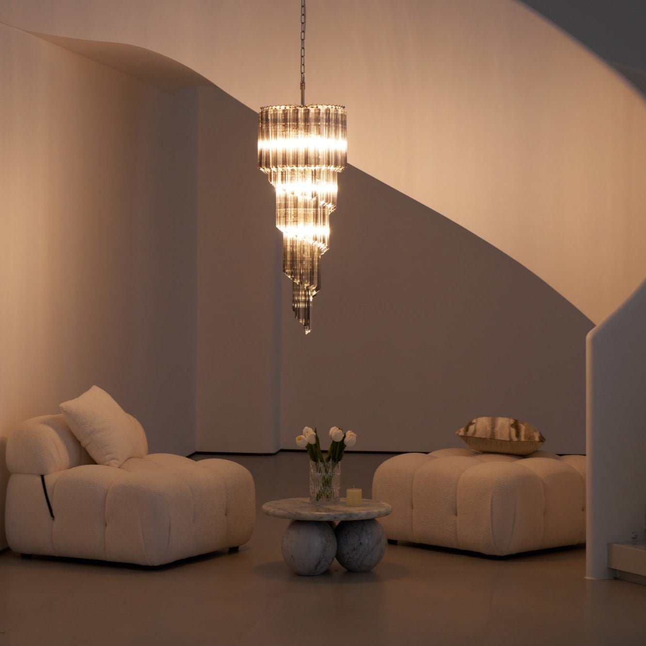 lucente-noir-spiral-chandelier-anzaz--40