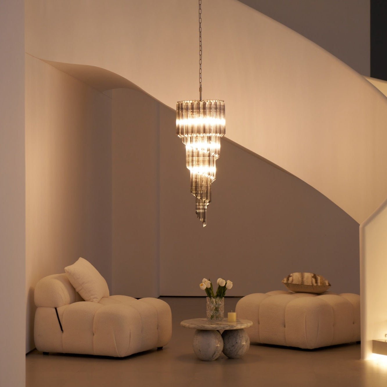 lucente-noir-spiral-chandelier-anzaz--41