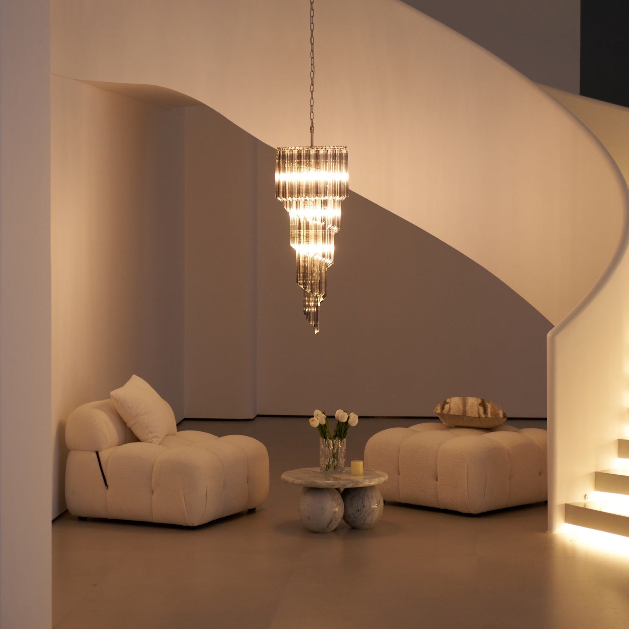 lucente-noir-spiral-chandelier-anzaz--43