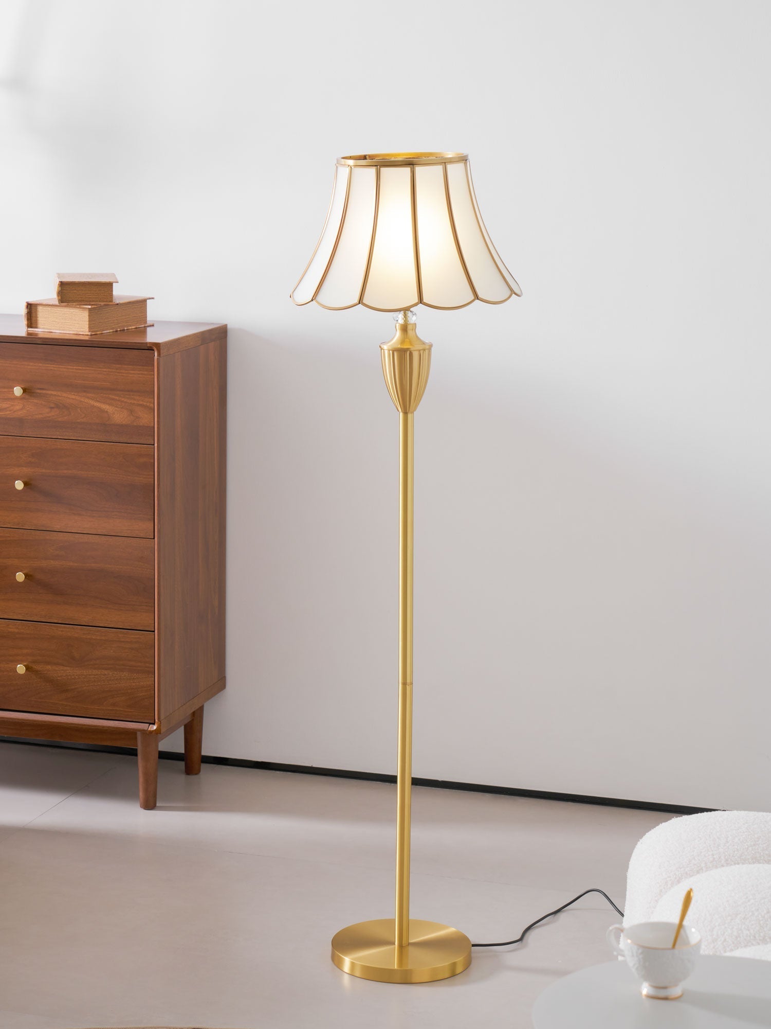 lucia-floor-lamp-anzaz-Brass & White-4