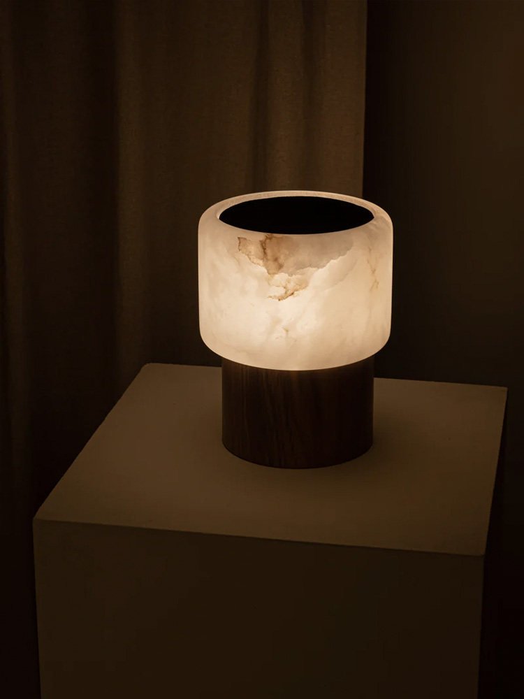 luma-core-alabaster-table-lamp-anzaz--12