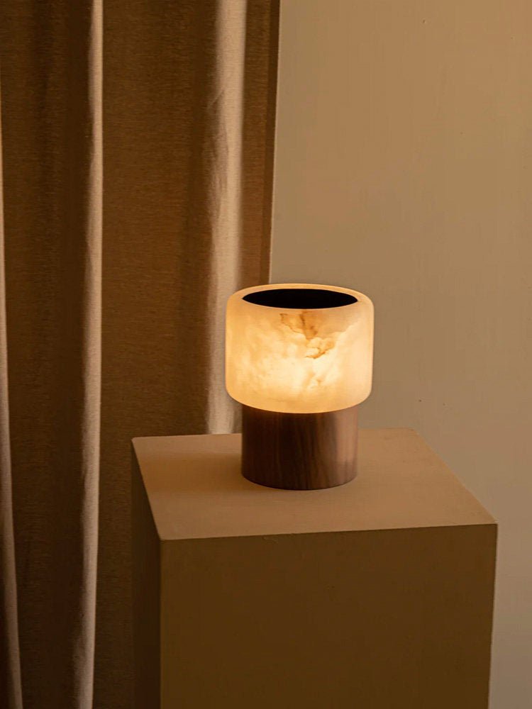 luma-core-alabaster-table-lamp-anzaz--5