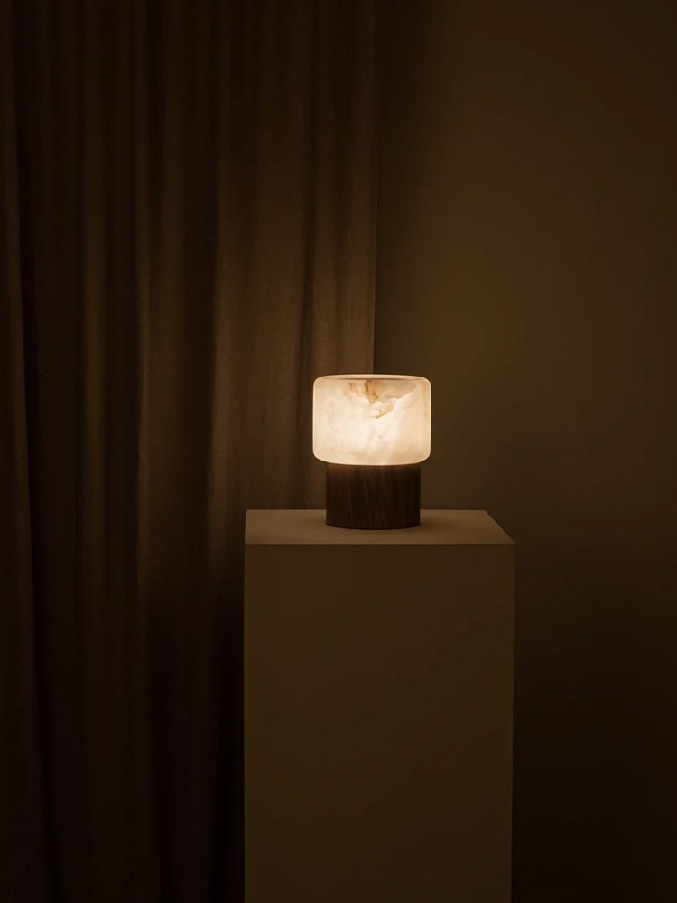 luma-core-alabaster-table-lamp-anzaz--8