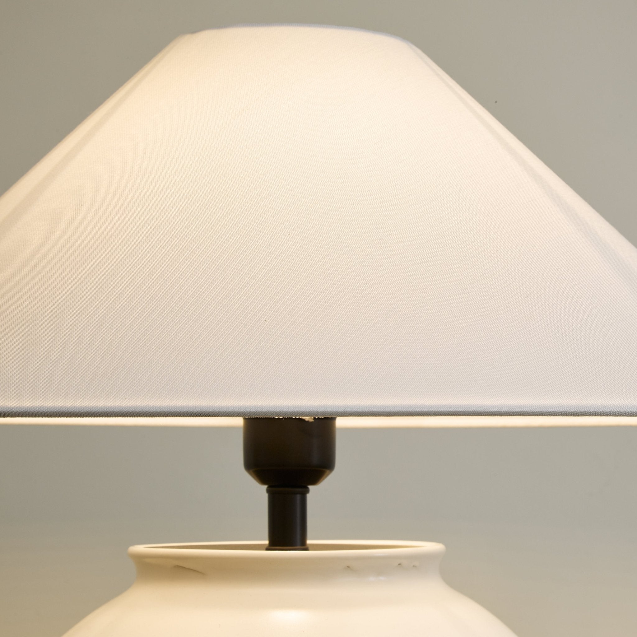 luma-ceramic-table-lamp-anzaz--10