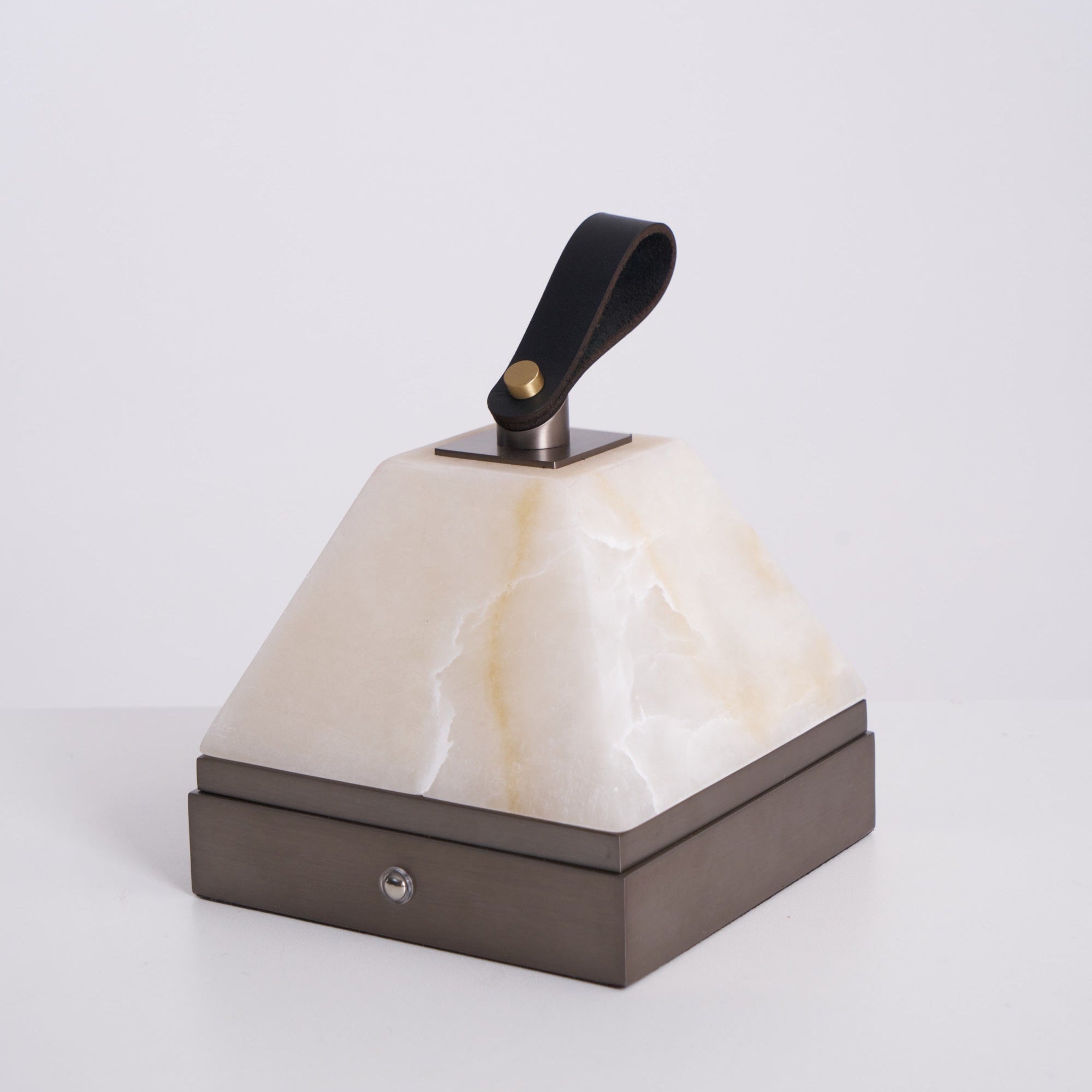 luma-cube-portable-lamp-anzaz--33