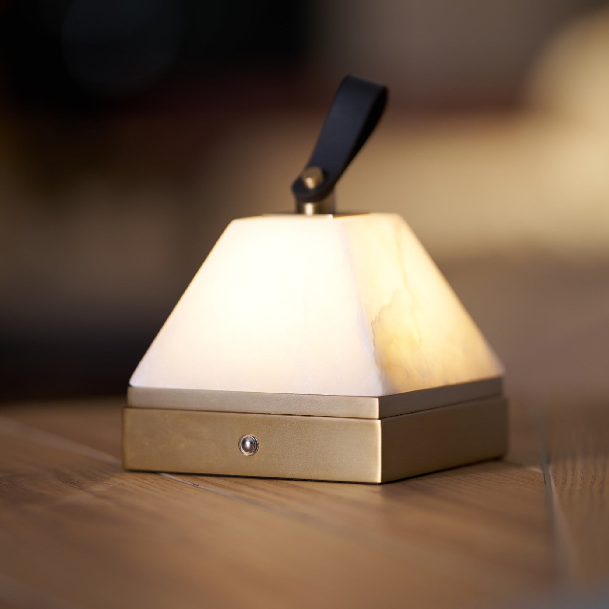 luma-cube-portable-lamp-anzaz--39