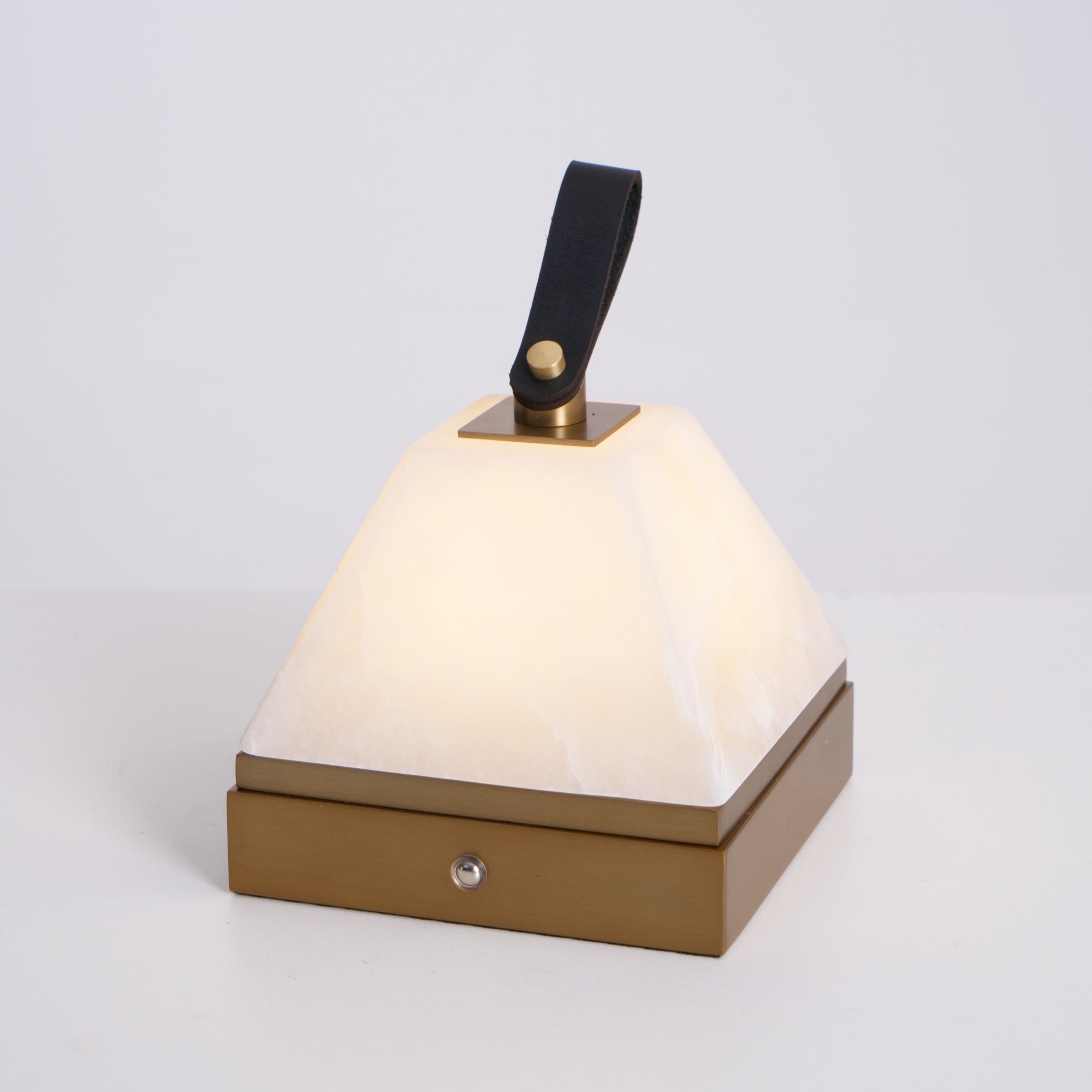luma-cube-portable-lamp-anzaz--40