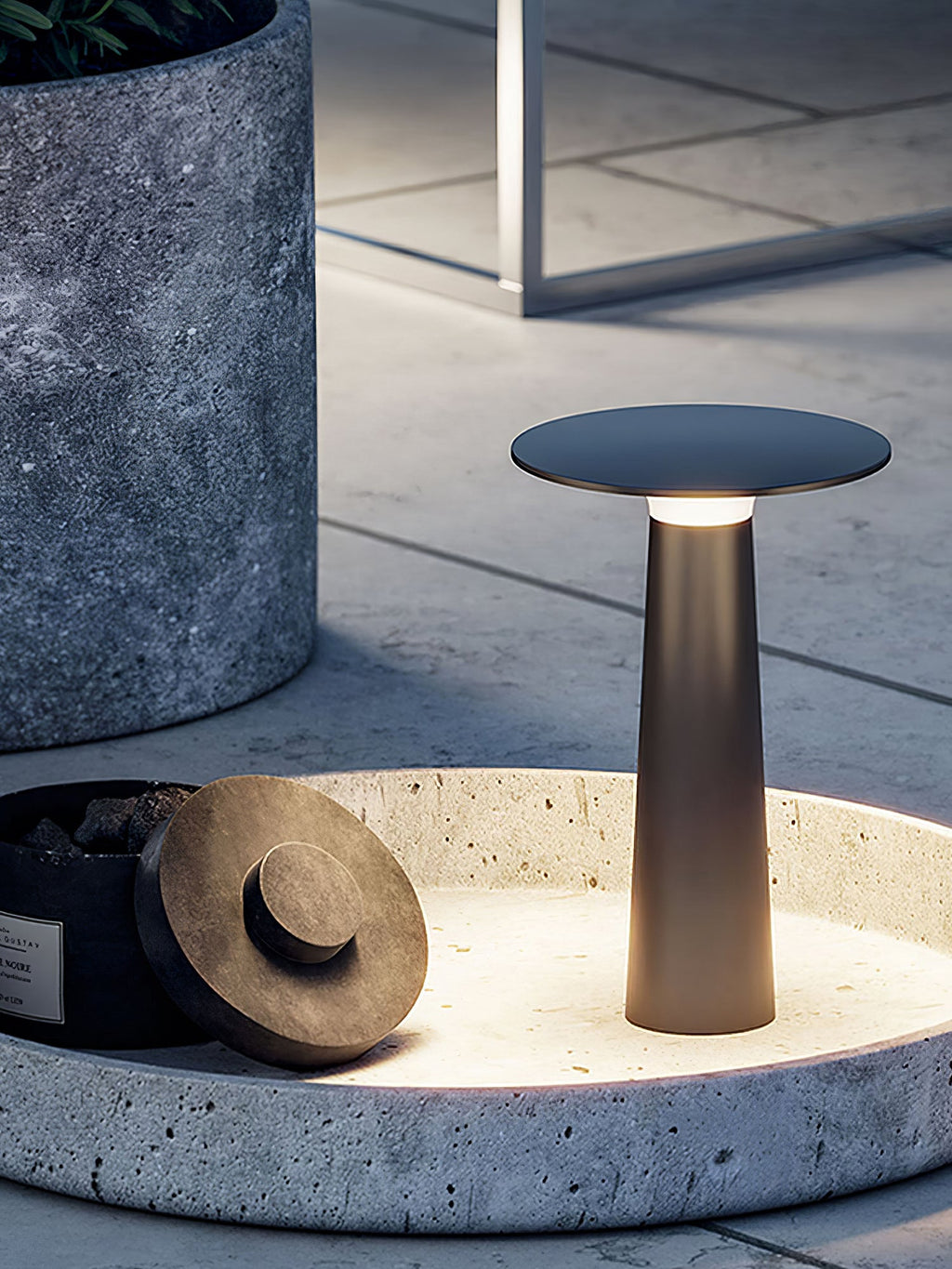 luma-disk-outdoor-table-light-anzaz--9