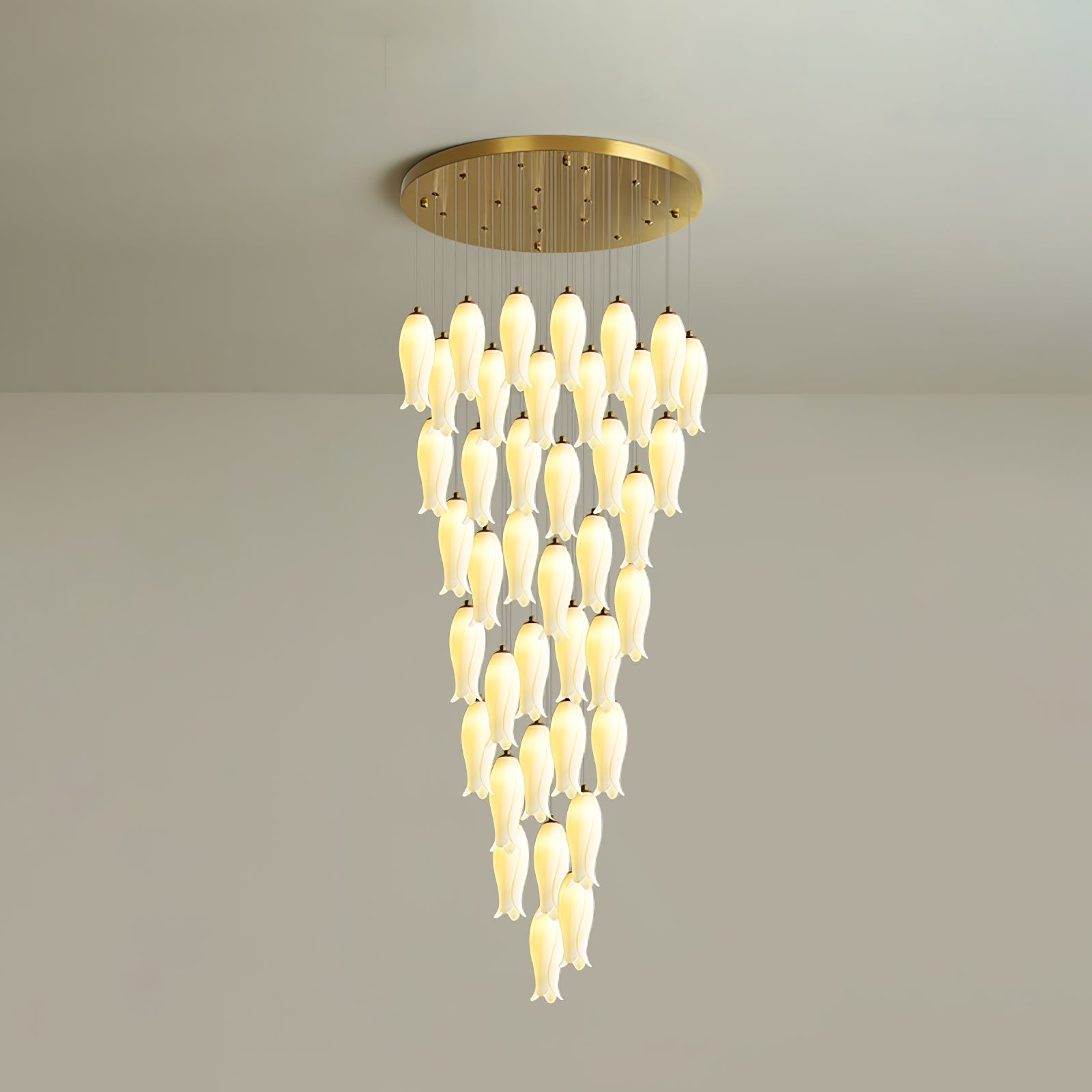 luma-flora-stairs-chandelier-anzaz--21
