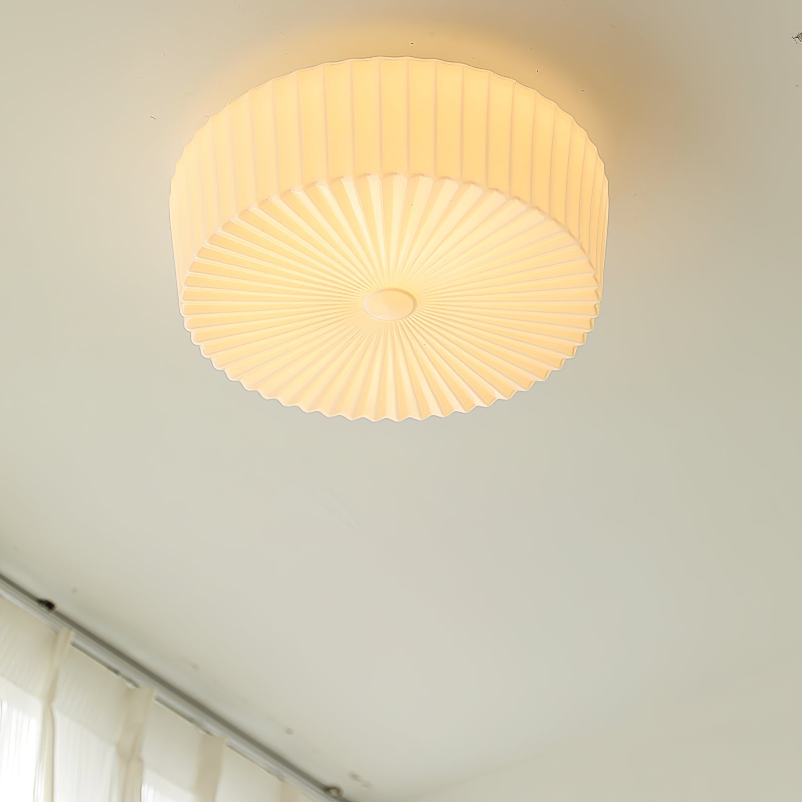 lume-glass-ceiling-light-anzaz-White-3