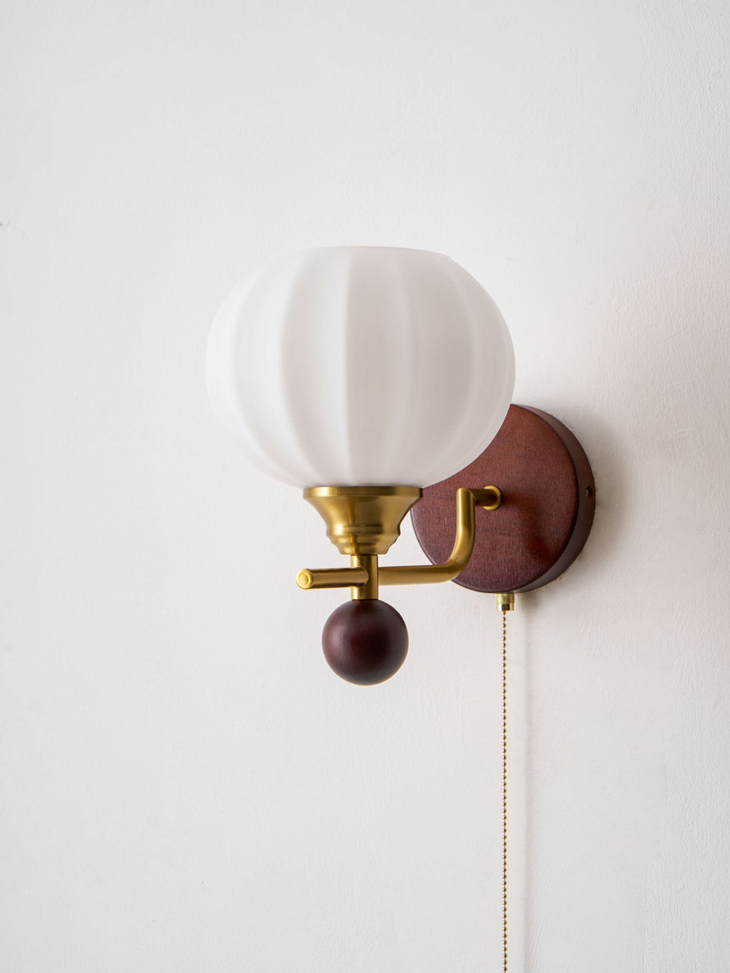 lumea-crest-wall-lamp-anzaz--39