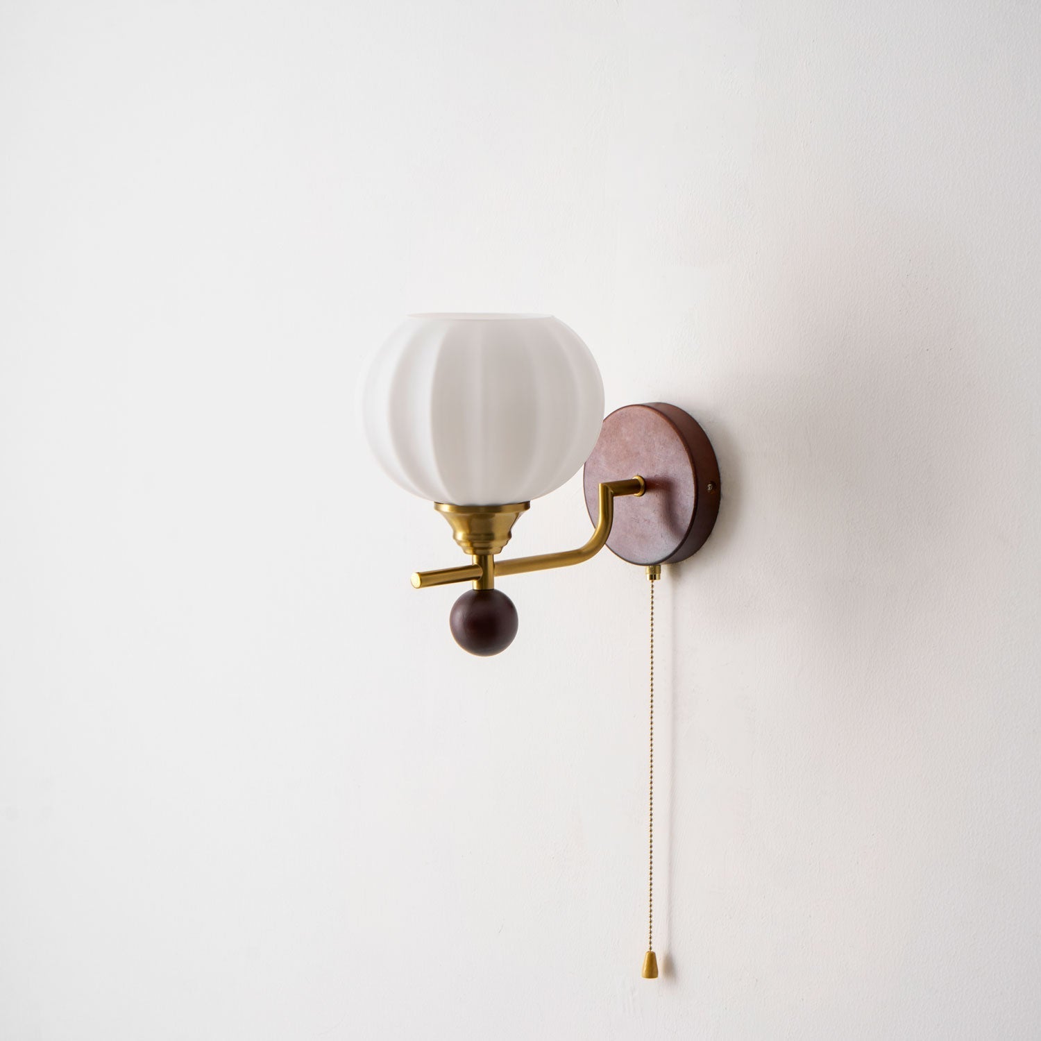 lumea-crest-wall-lamp-anzaz--40