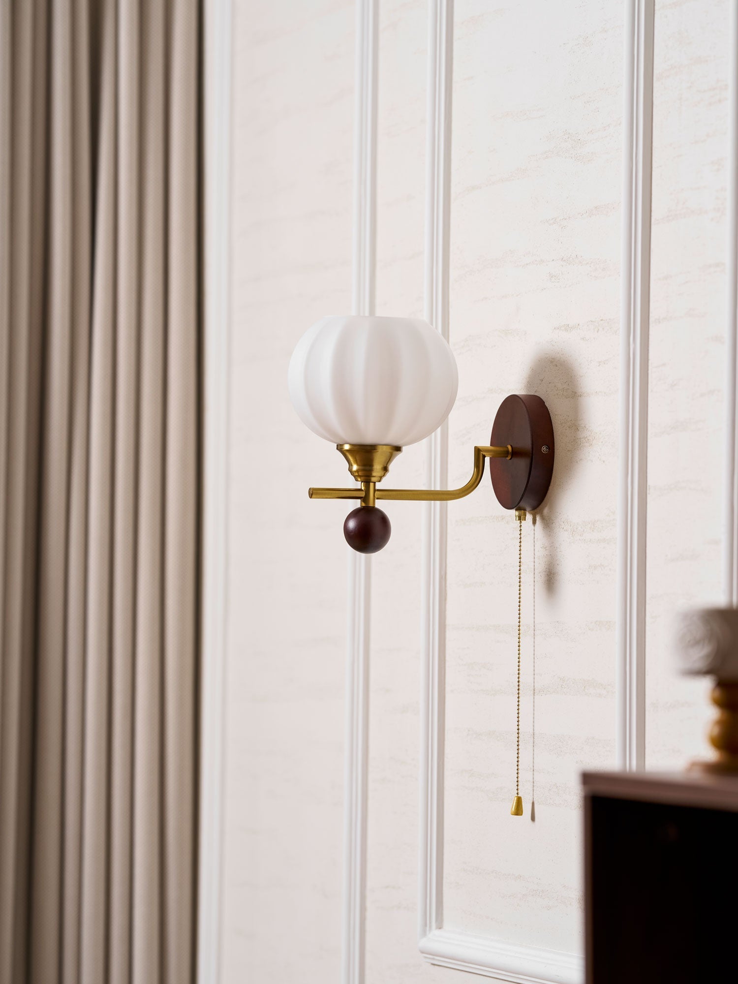 lumea-crest-wall-lamp-anzaz--37