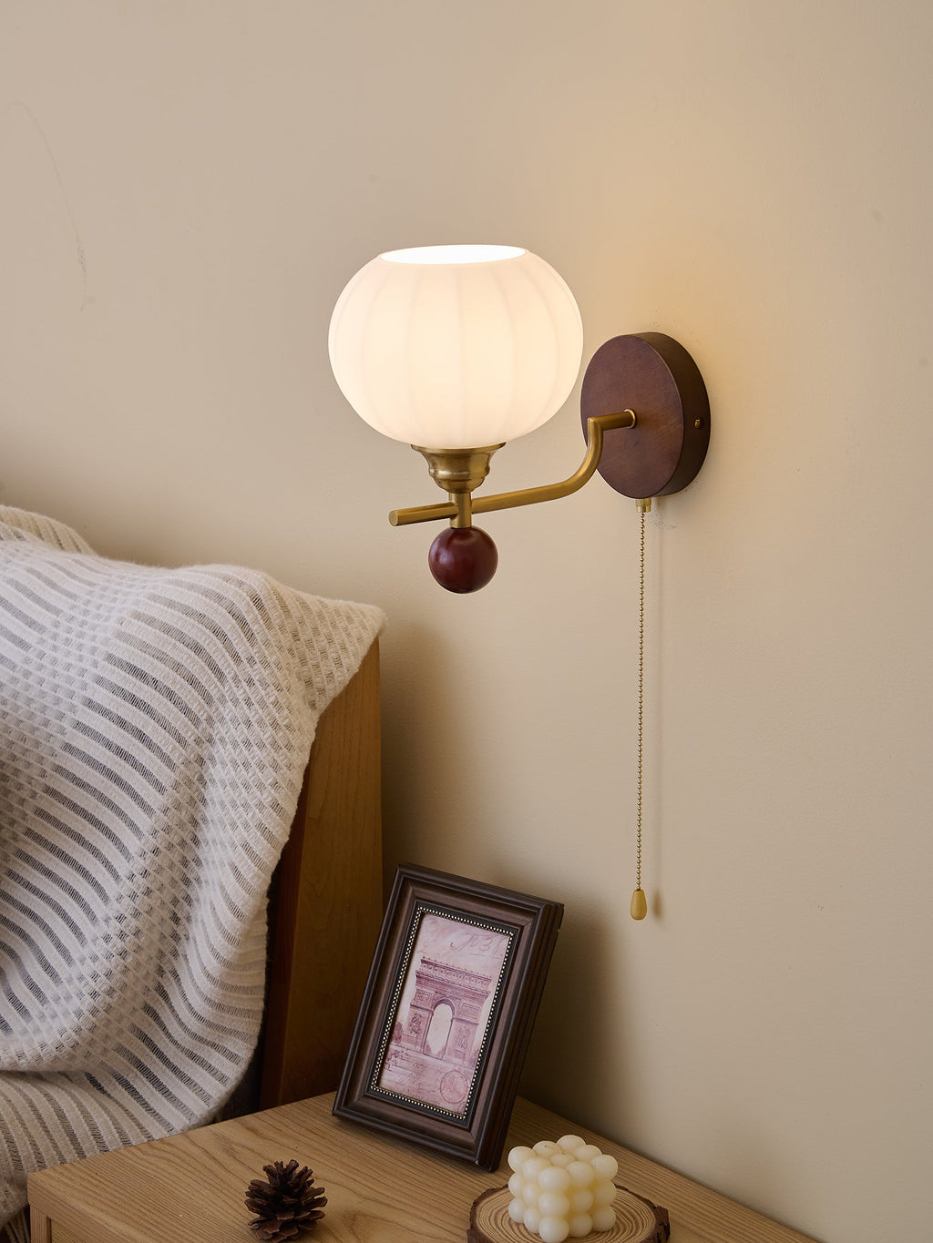 lumea-crest-wall-lamp-anzaz--16