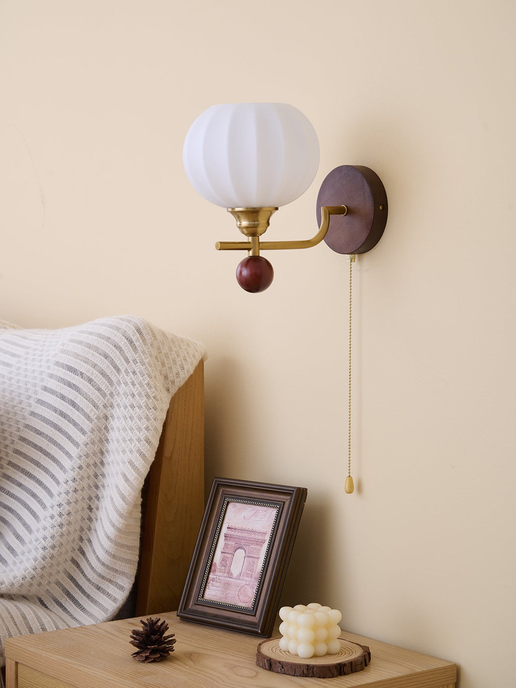 lumea-crest-wall-lamp-anzaz--7