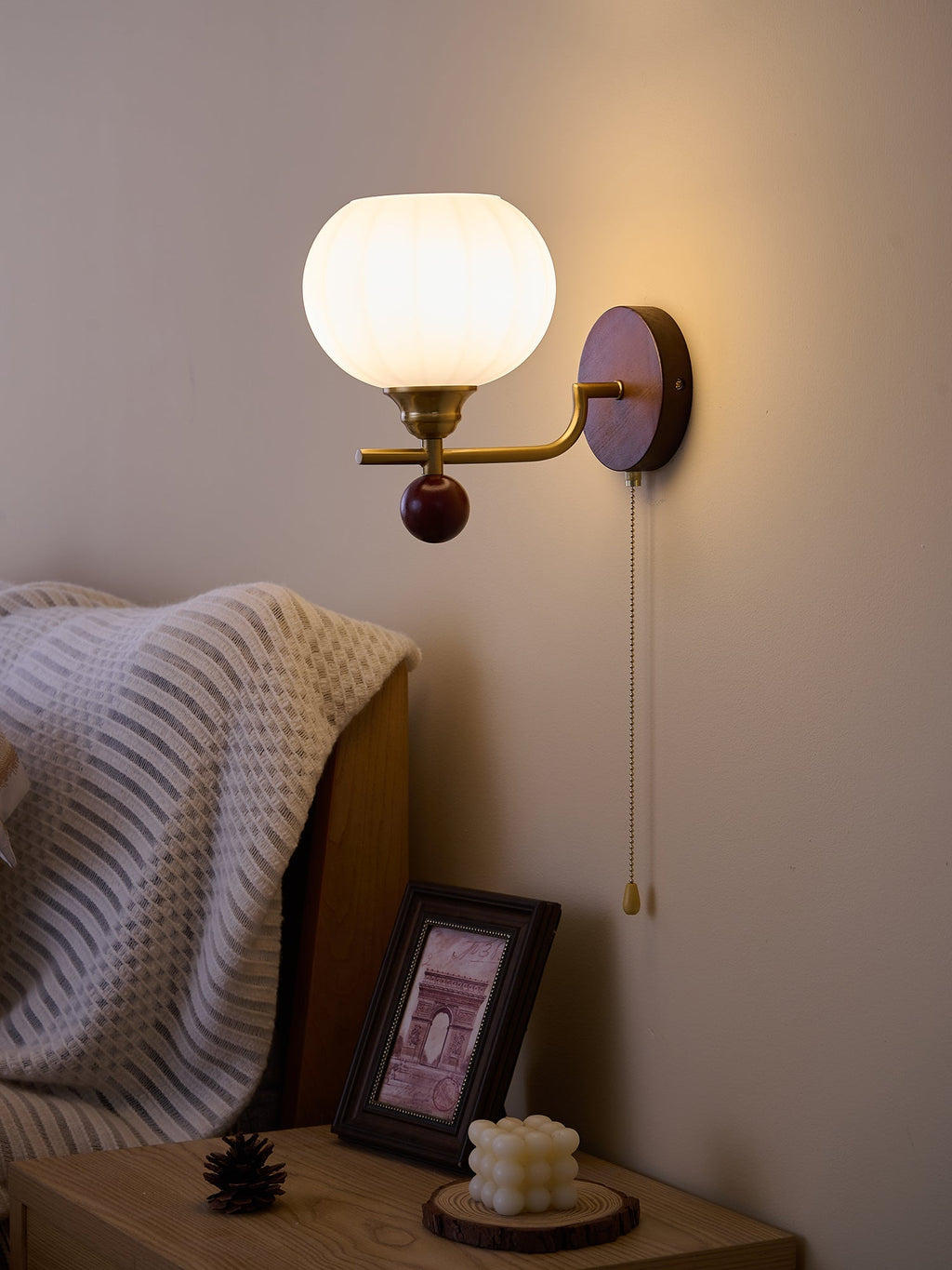 lumea-crest-wall-lamp-anzaz--9