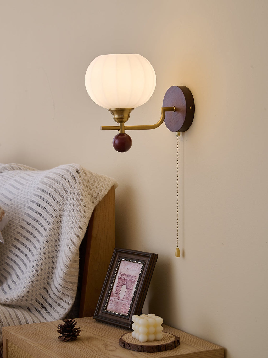 lumea-crest-wall-lamp-anzaz--10
