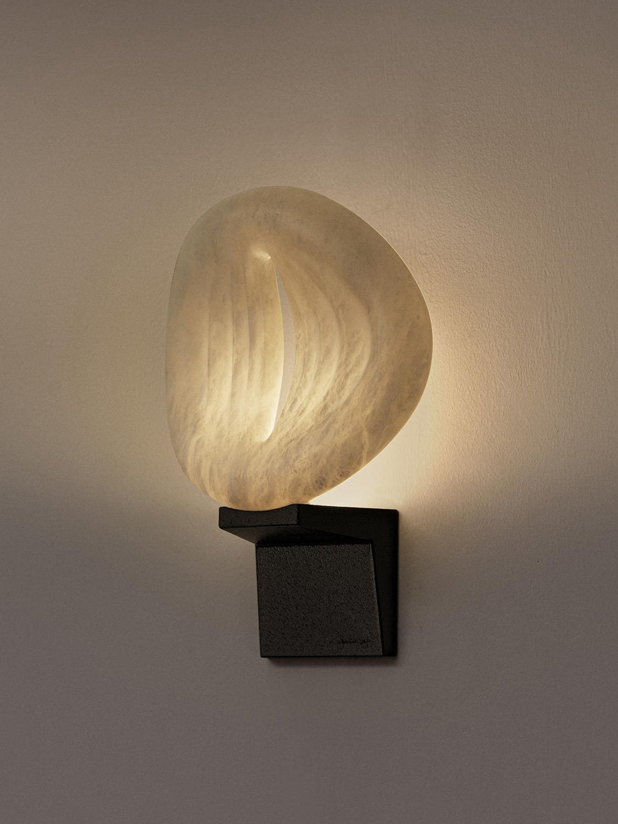 lumen-rift-alabaster-wall-lamp-anzaz--9