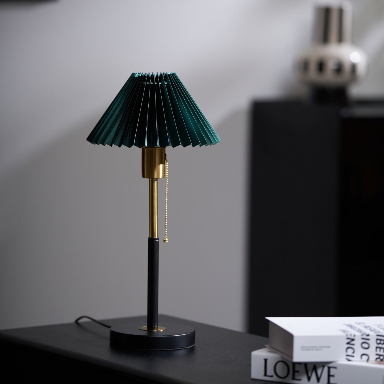lumi-pleated-table-lamp-anzaz--22