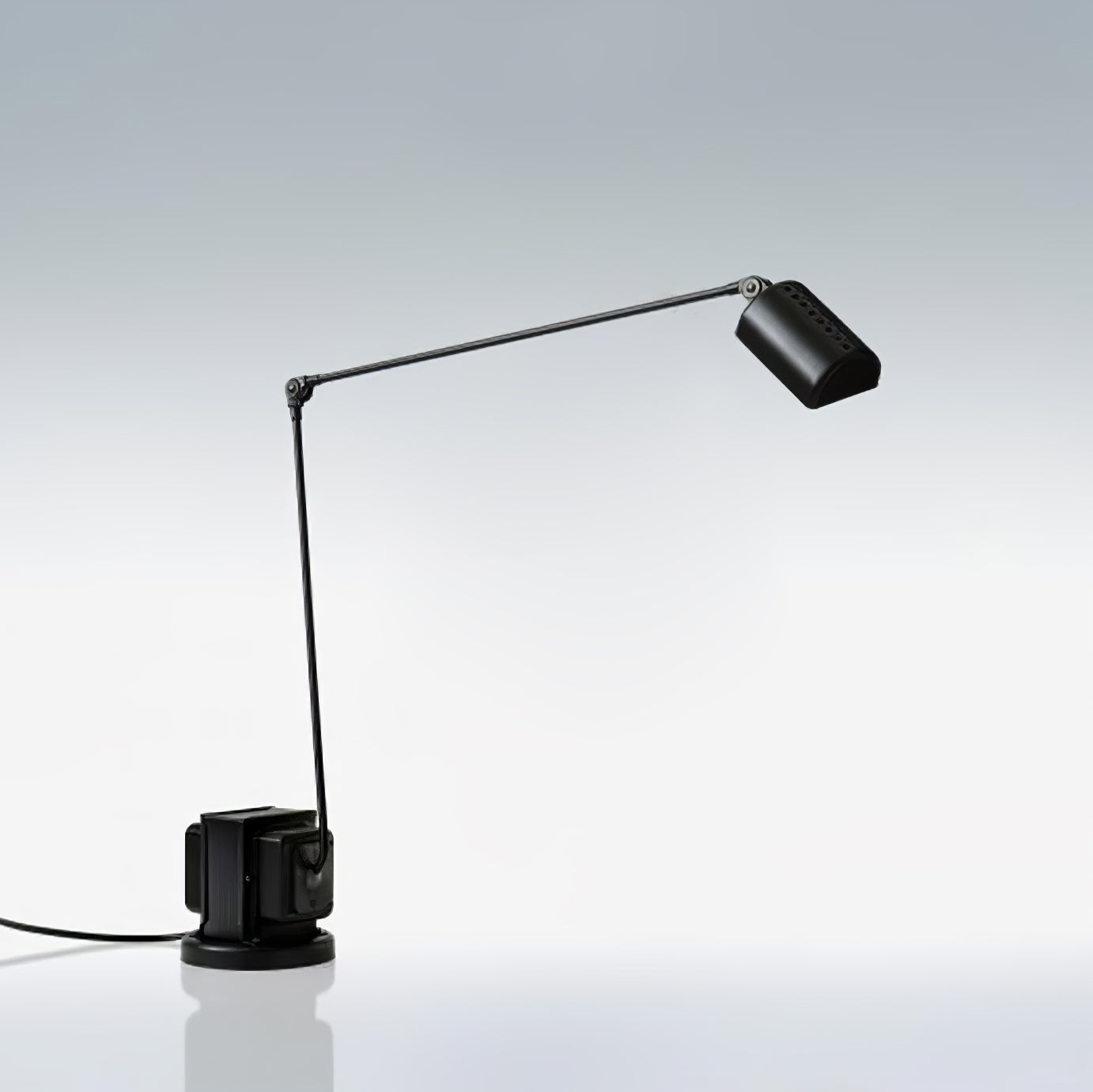 dynamo-table-lamp-anzaz--24