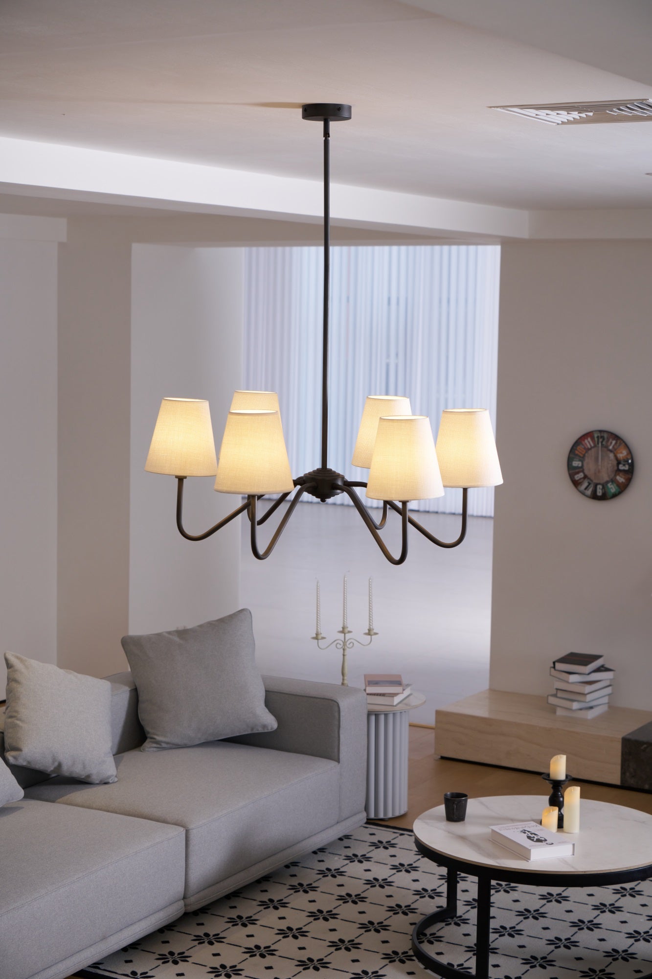 lumos-black-chandelier-anzaz--25