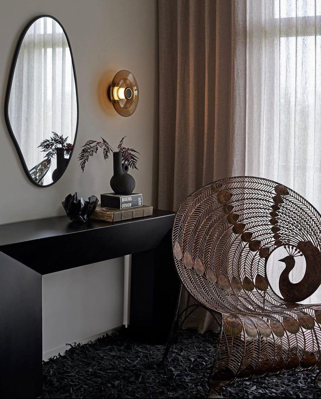 luna-a-disc-sconce-anzaz--10
