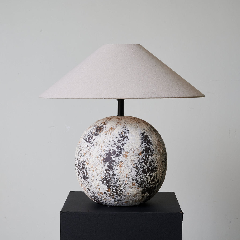 luna-terra-table-lamp-anzaz--5