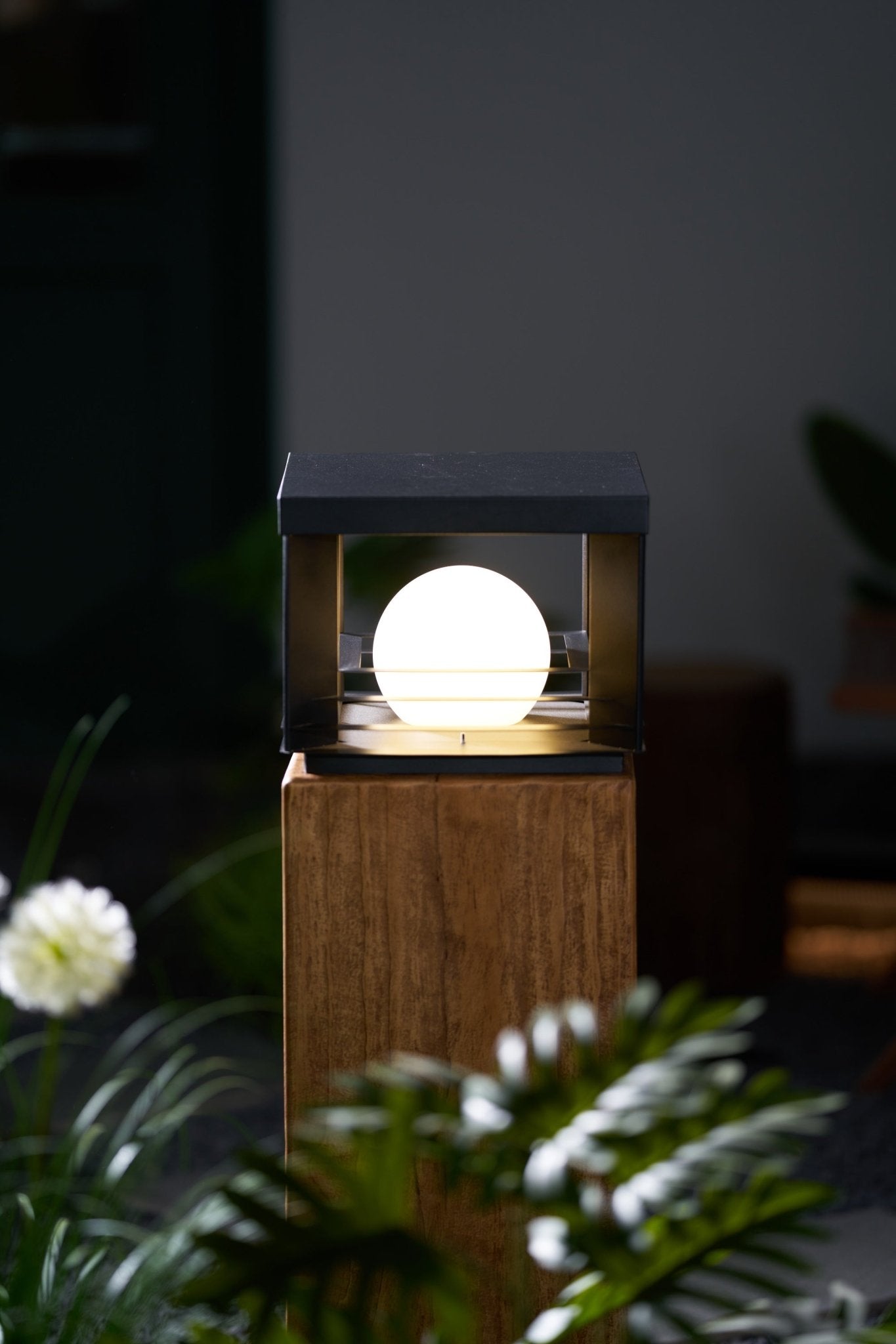 lunar-crate-outdoor-lamp-anzaz--20