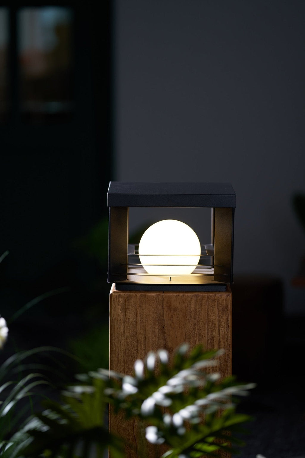 lunar-crate-outdoor-lamp-anzaz--23