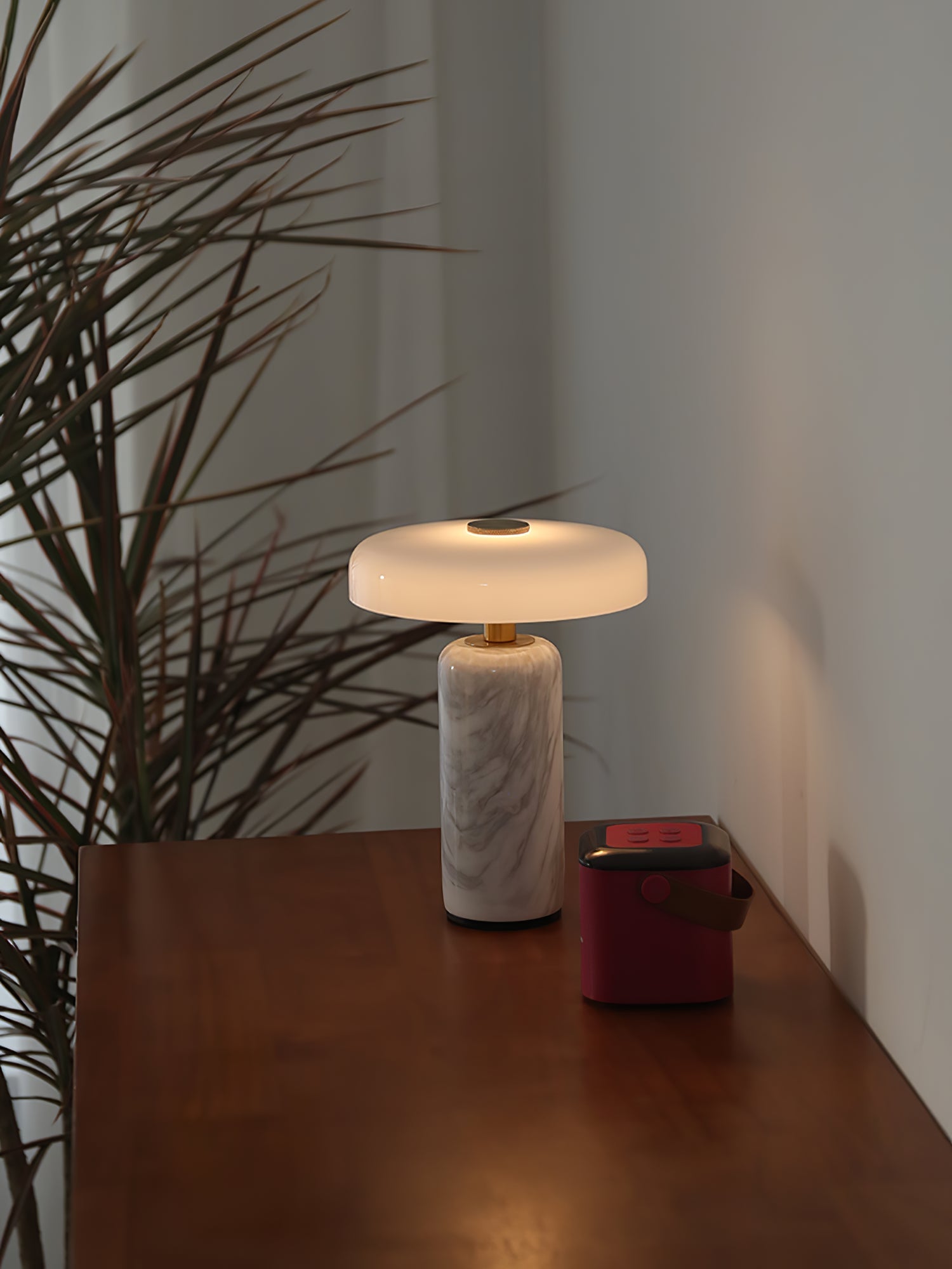 lunara-marble-table-lamp-anzaz--17