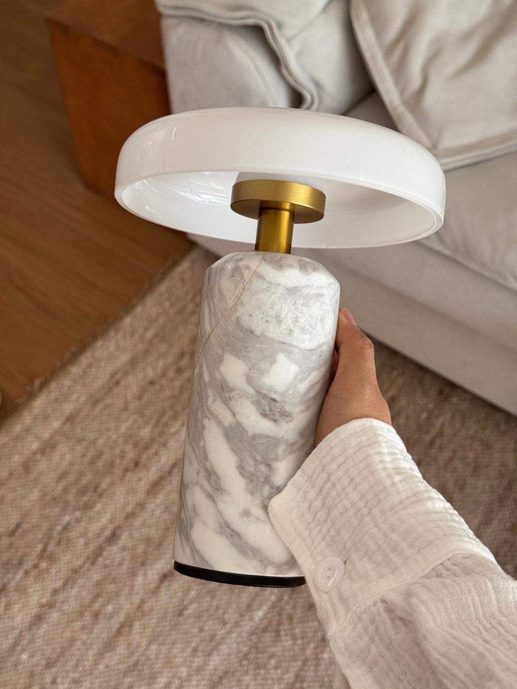 lunara-marble-table-lamp-anzaz--21
