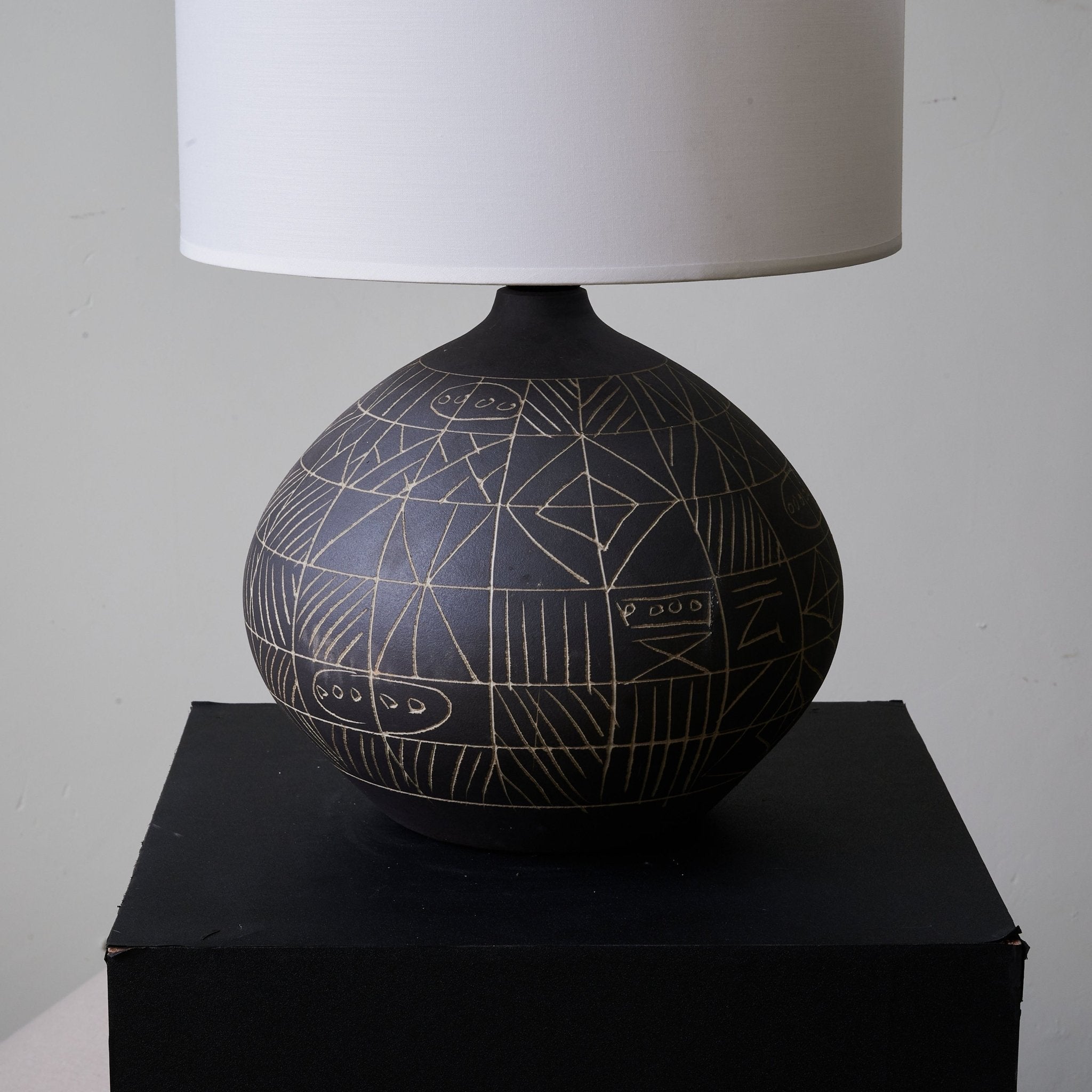 lunari-etch-table-lamp-anzaz--6