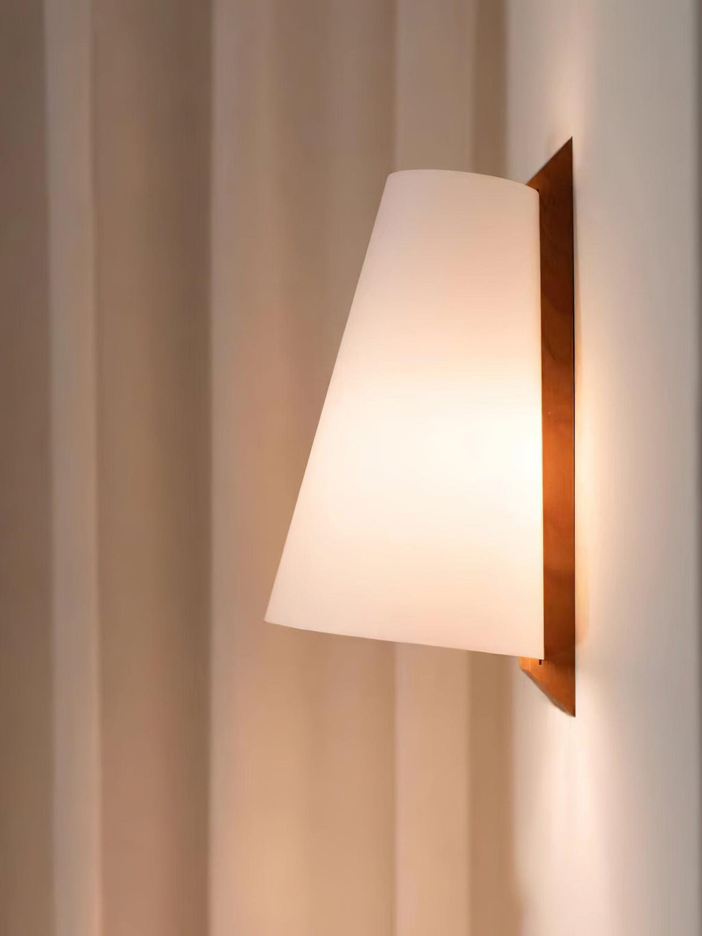 lupe-wall-lamp-anzaz--3