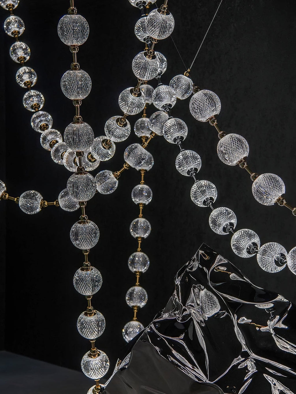 strand-necklace-chandelier-anzaz-Gold & Green-12