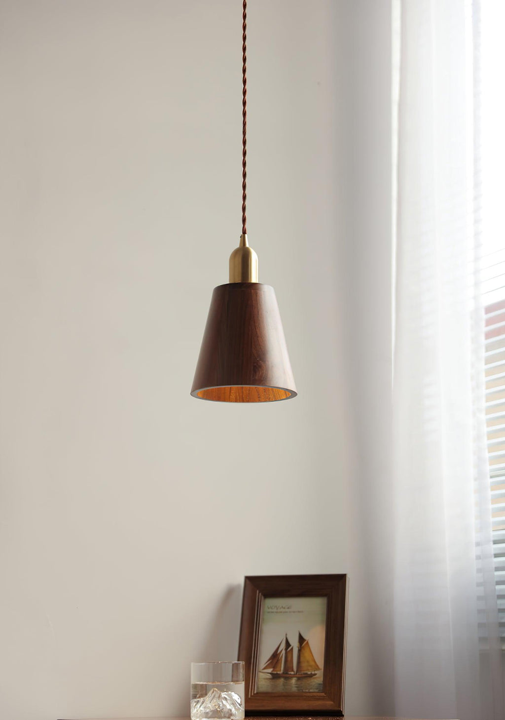 lyfa-walnut-pendant-light-anzaz--12