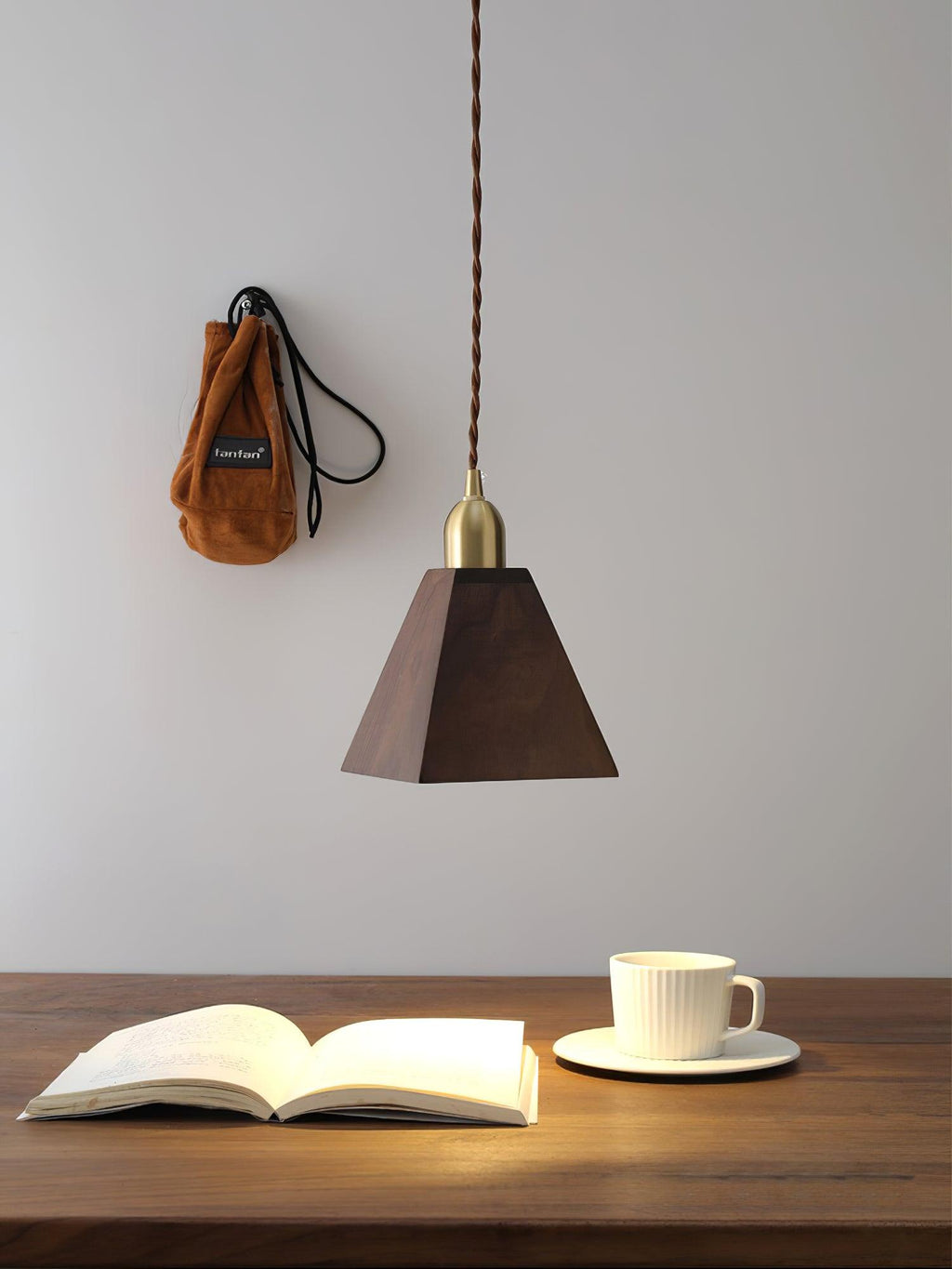 lyfa-walnut-pendant-light-anzaz--6