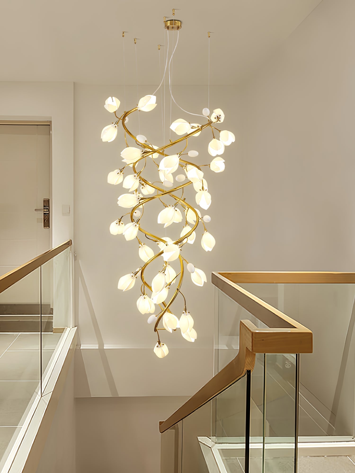 lysandra-cascade-stairs-chandelier-anzaz--18