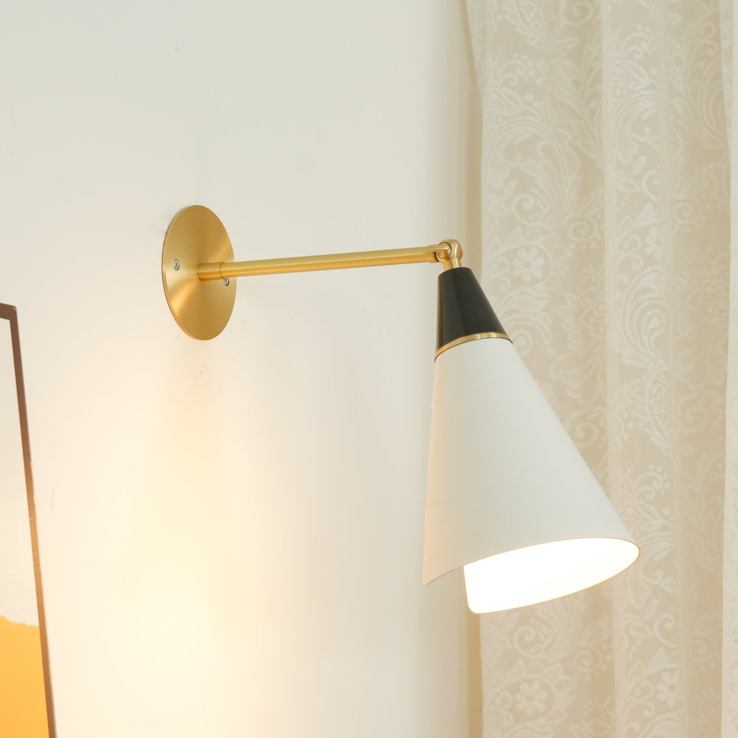 petite-magari-wall-lamp-anzaz--14