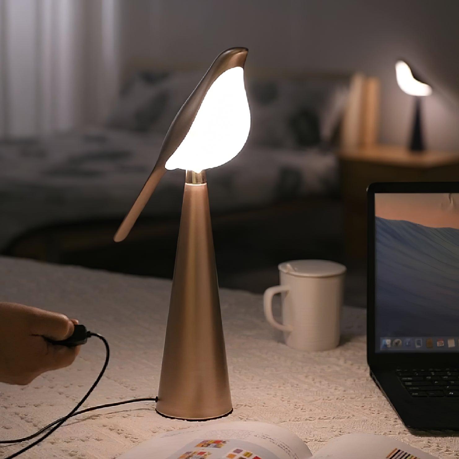magpie-art-table-lamp-anzaz--26