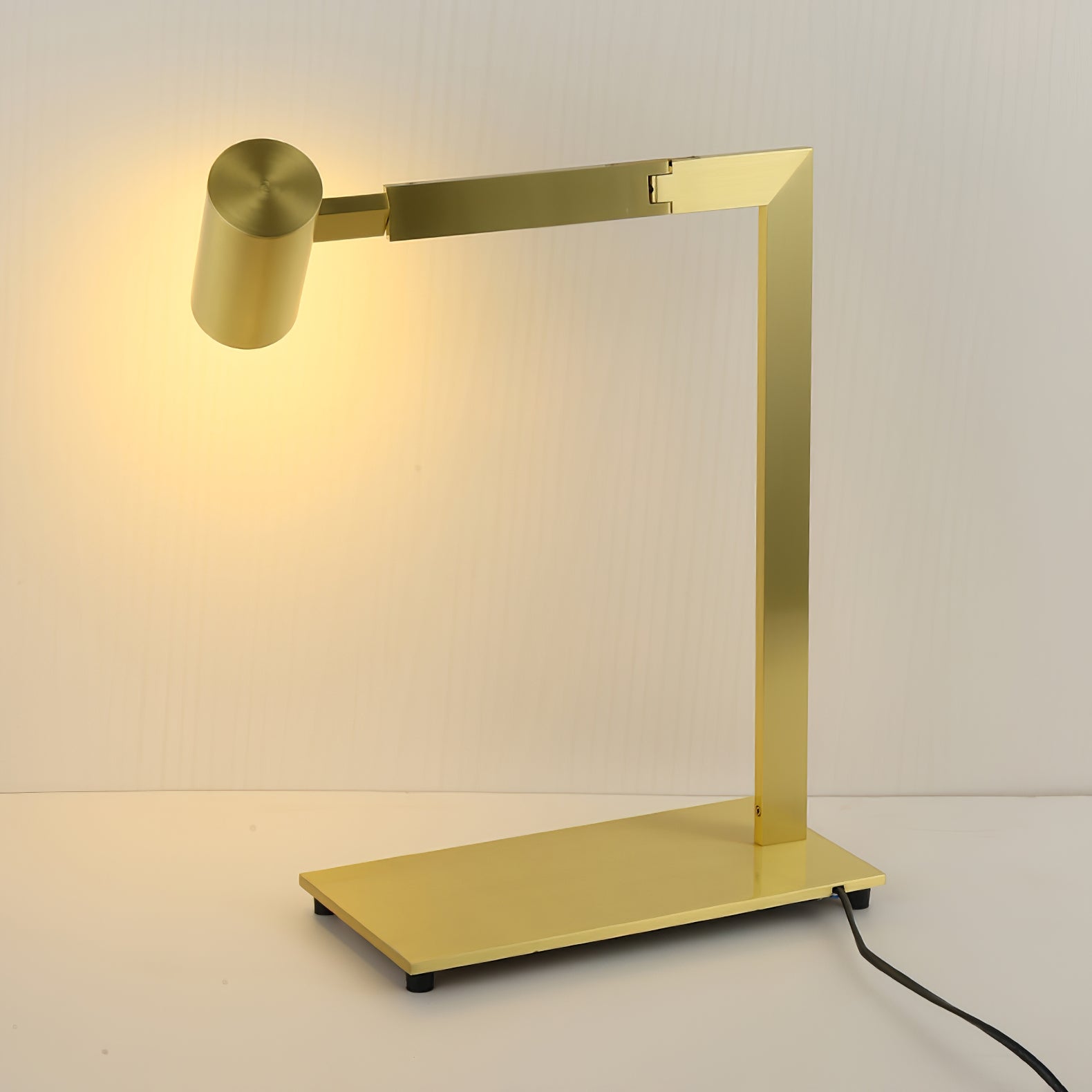 mahari-table-lamp-anzaz-Copper-5