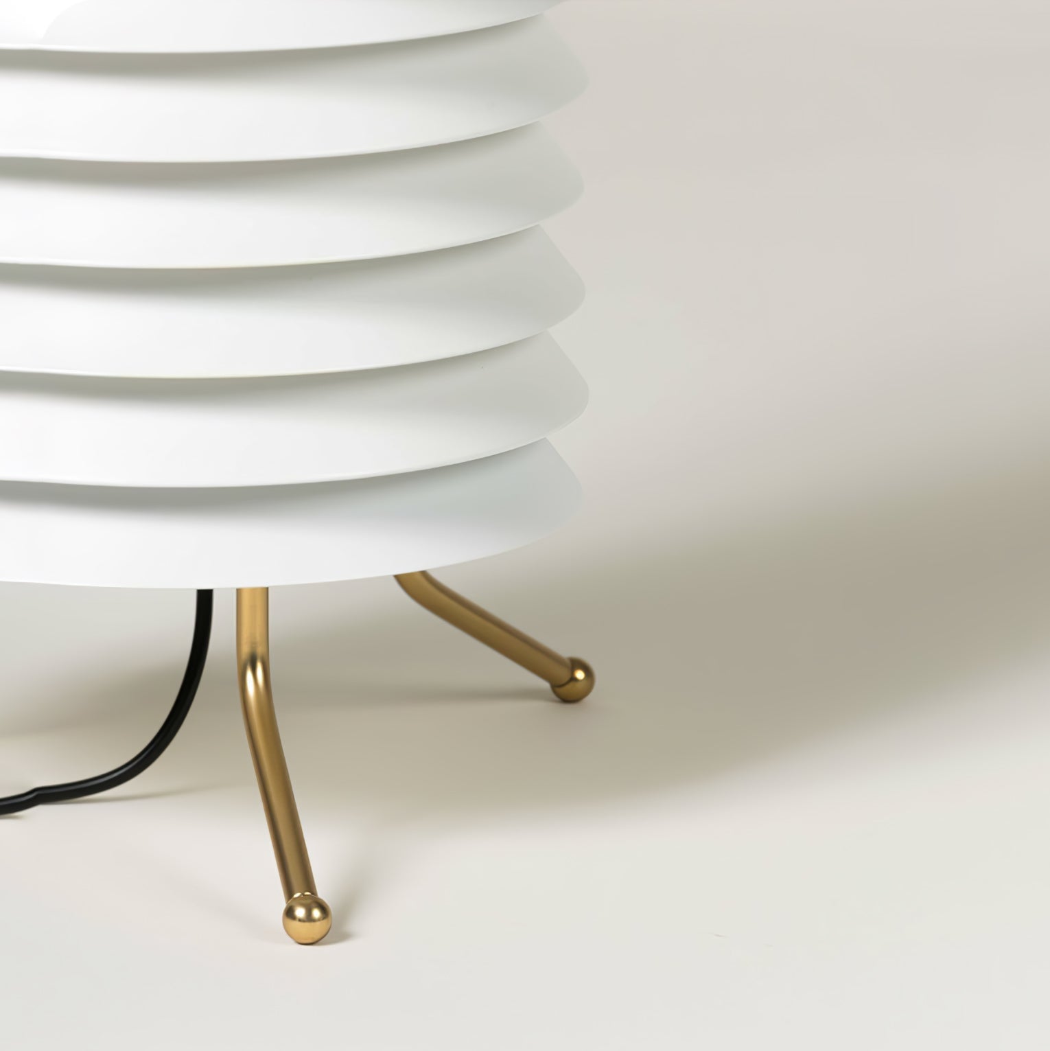 baltic-tower-table-lamp-anzaz--31