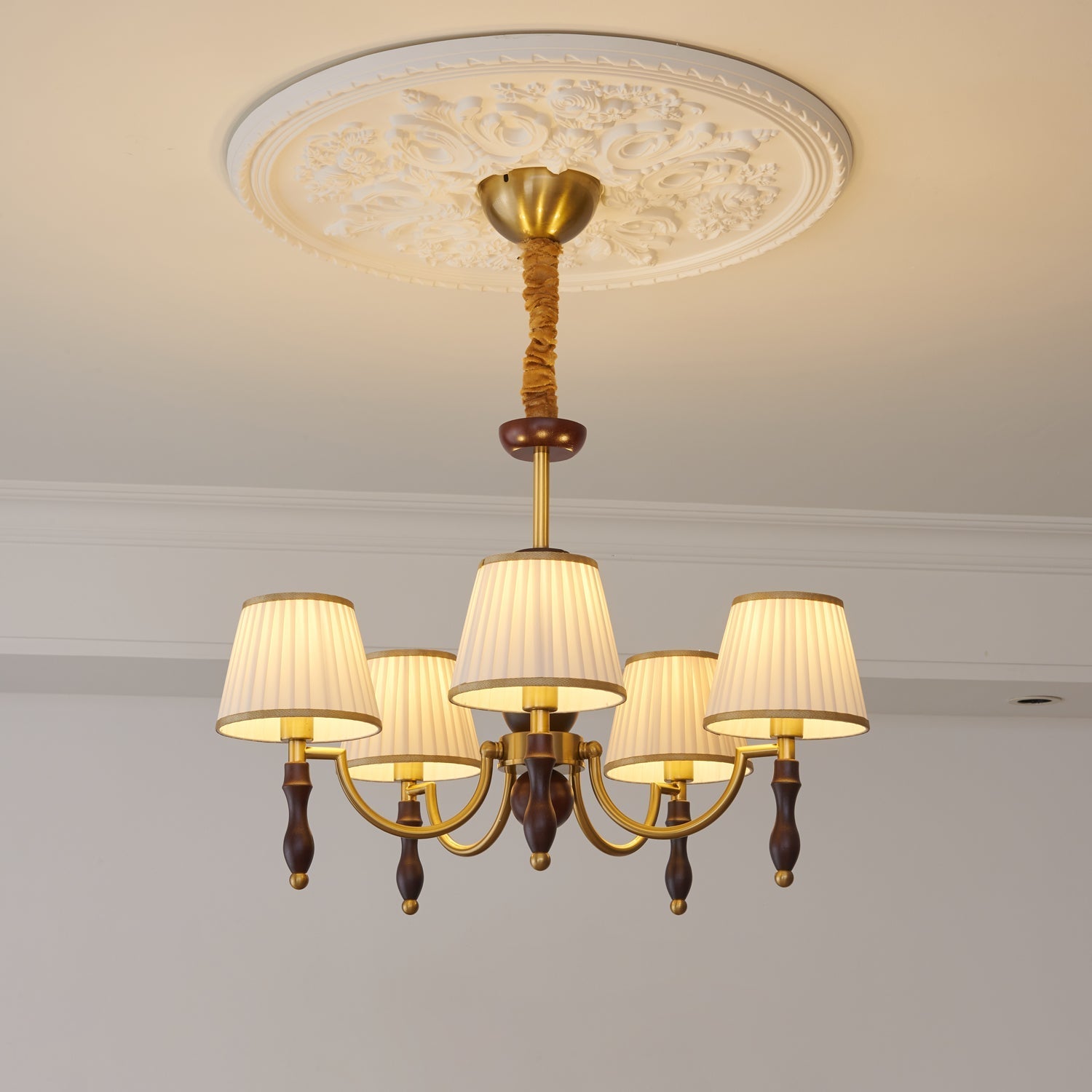 majestic-veil-chandelier-anzaz--23
