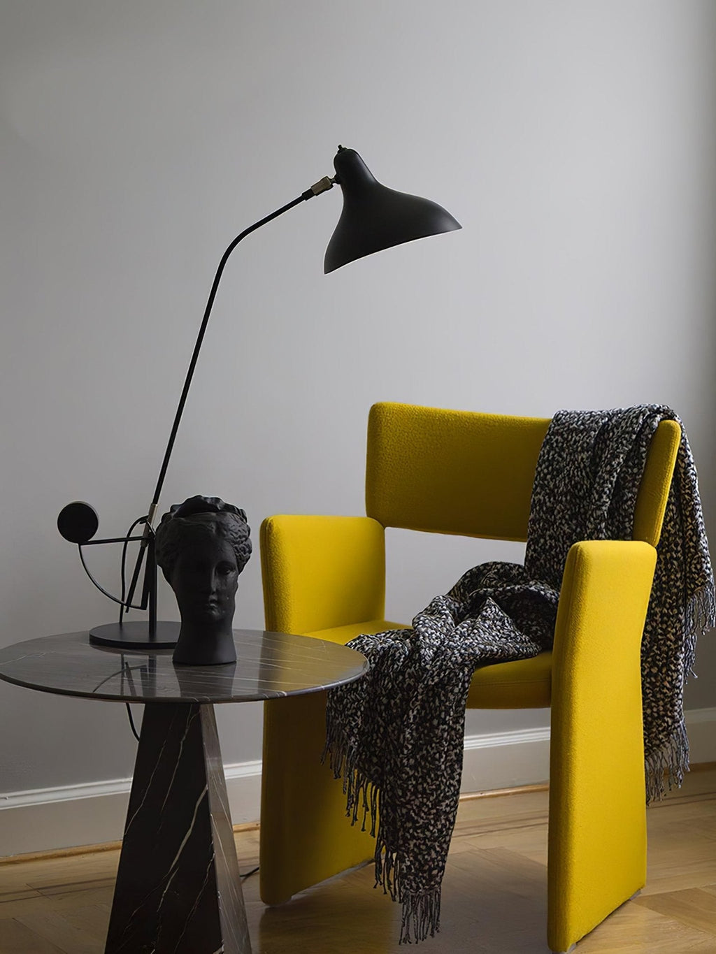 oculus-arm-table-lamp-anzaz--21