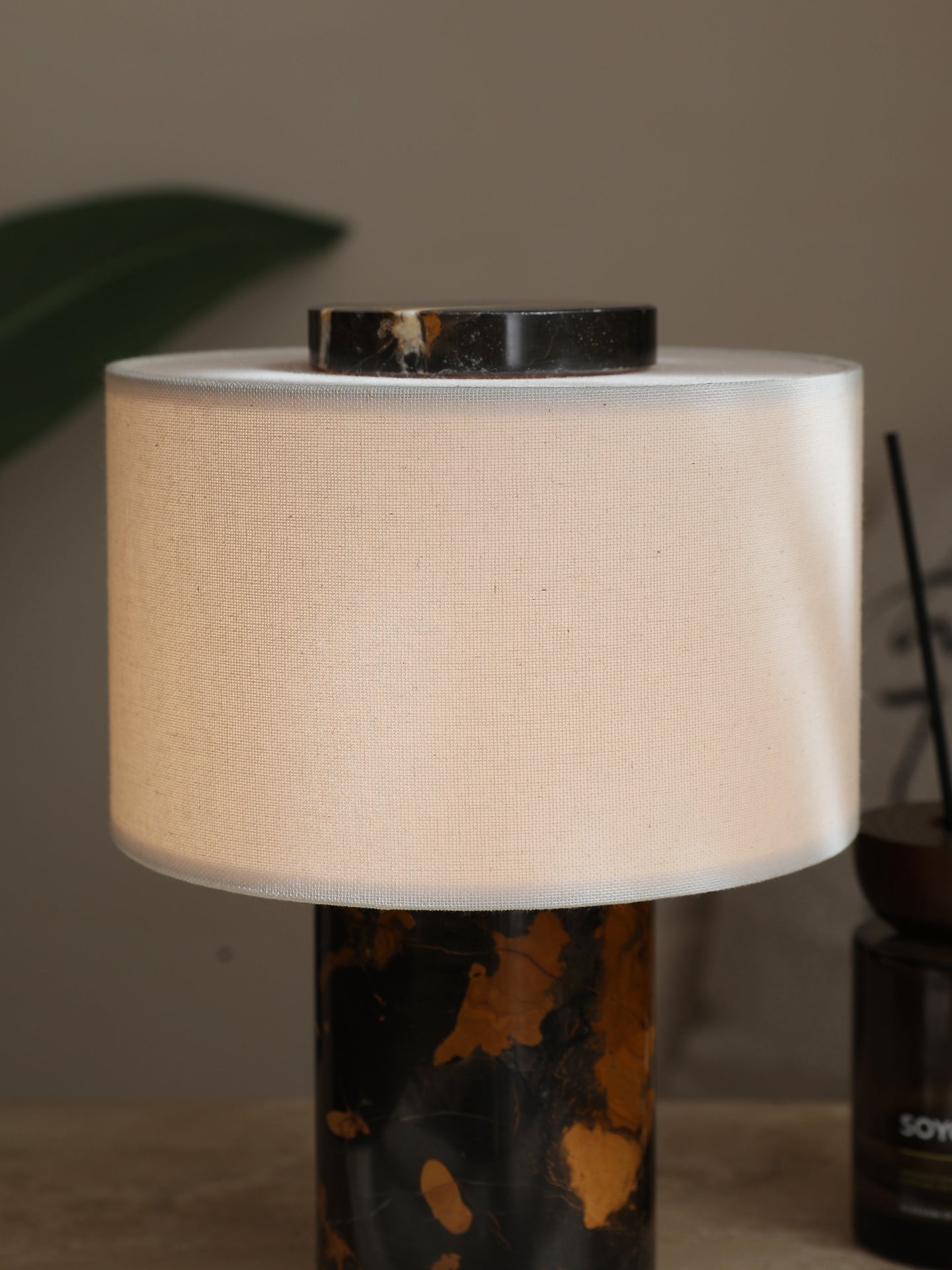 marbella-stone-table-lamp-anzaz--6