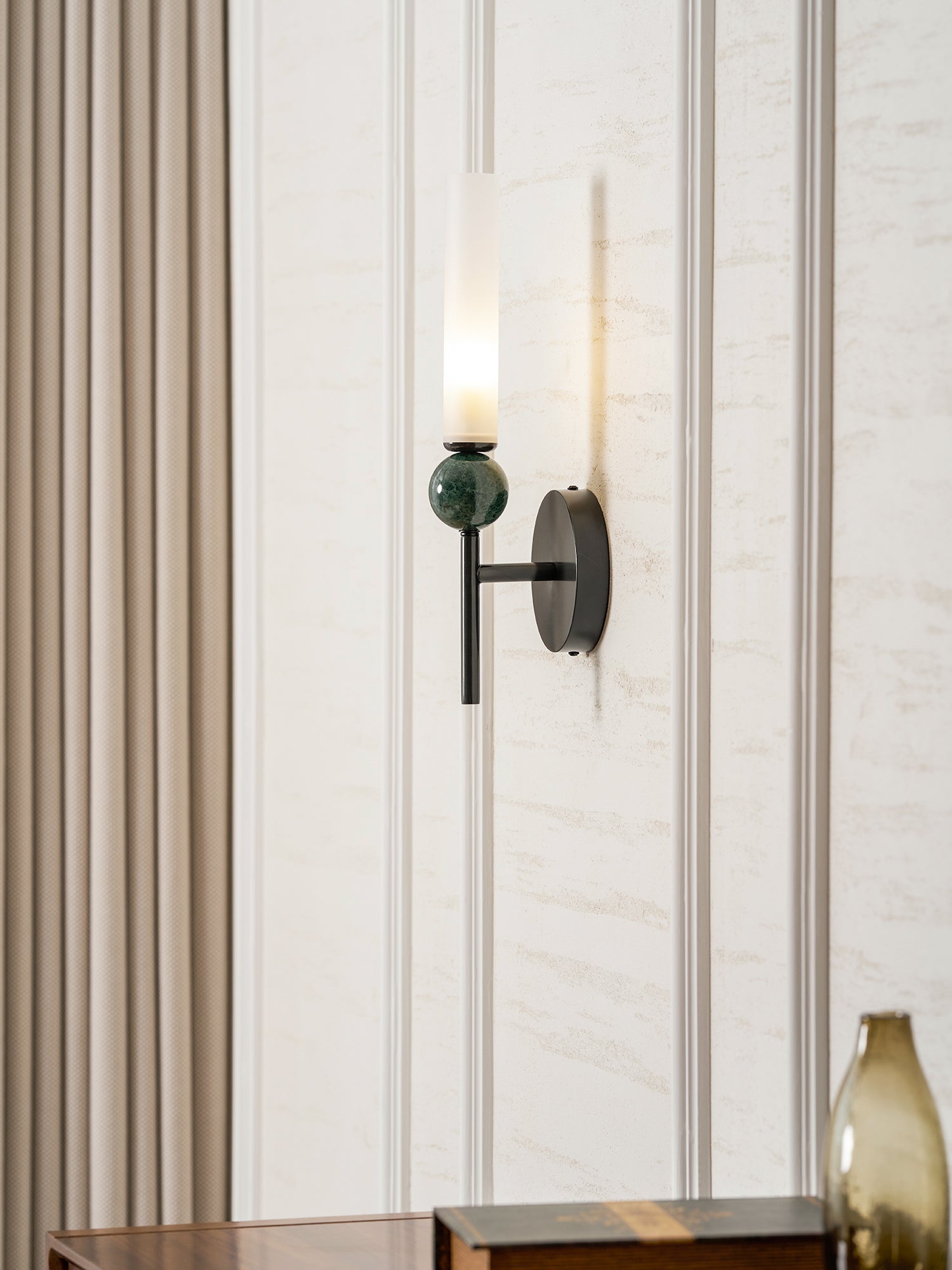 marble-vertical-wall-lamp-anzaz--41